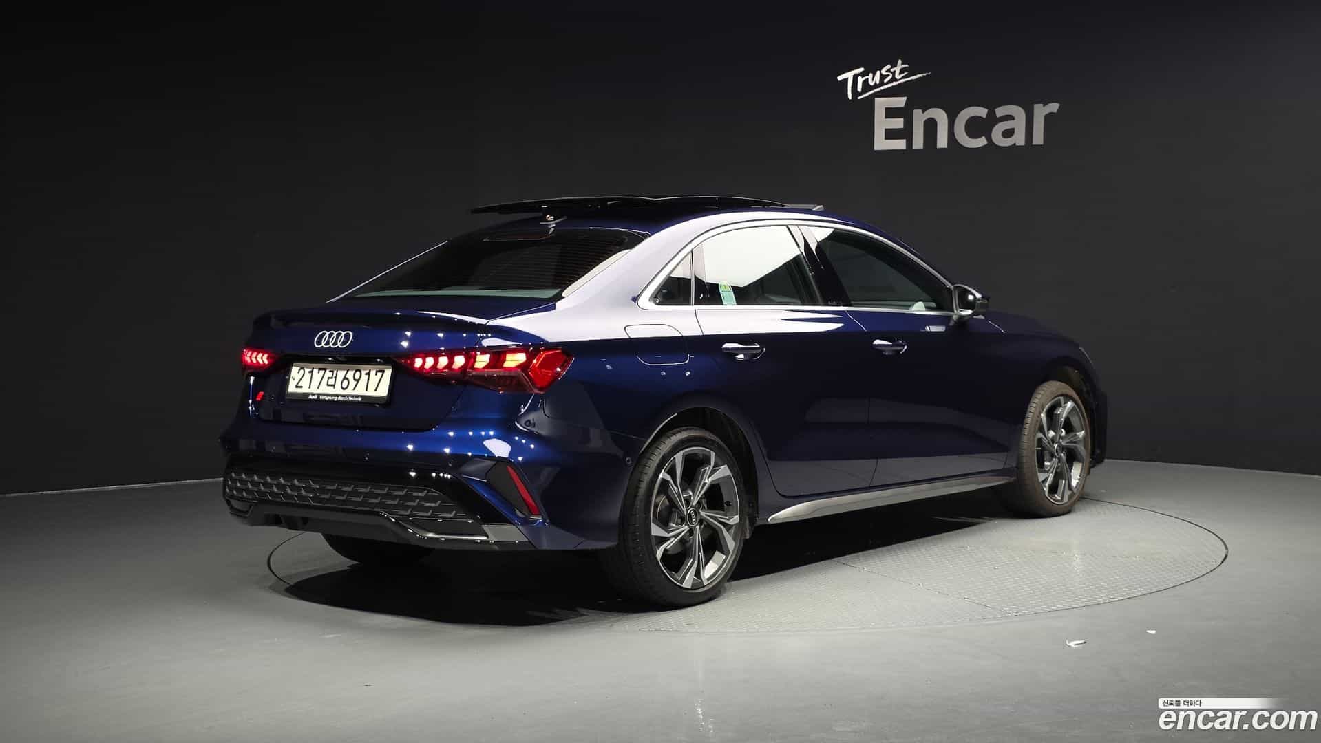 A3 Audi 2025.0-OUTER-002