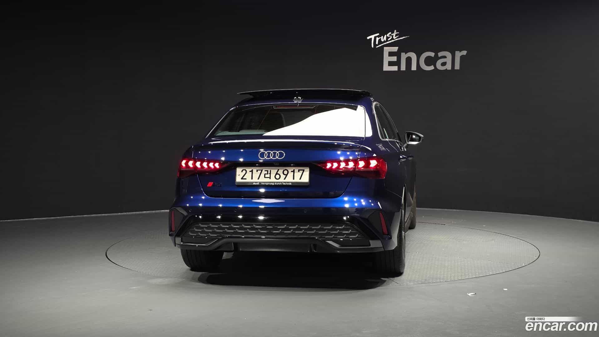 A3 Audi 2025.0-OUTER-004