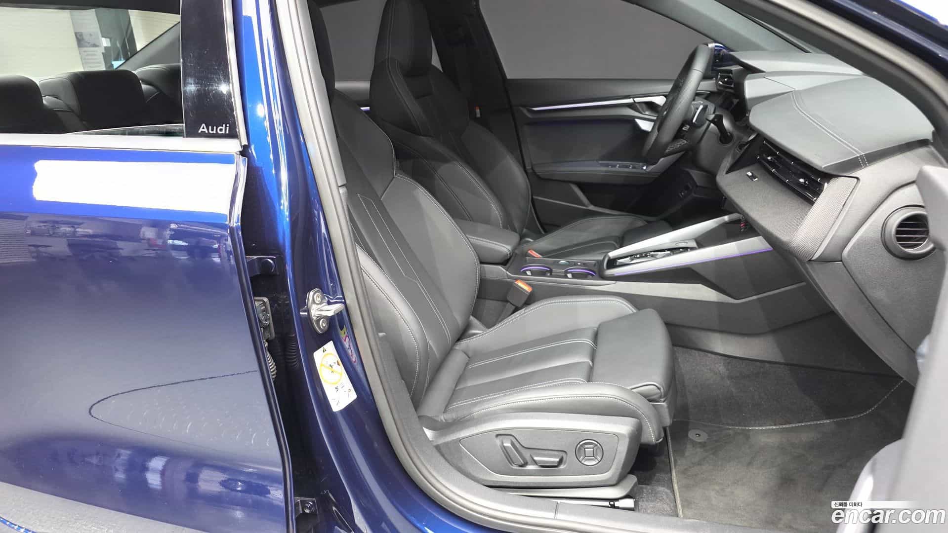 A3 Audi 2025.0-OPTION-015