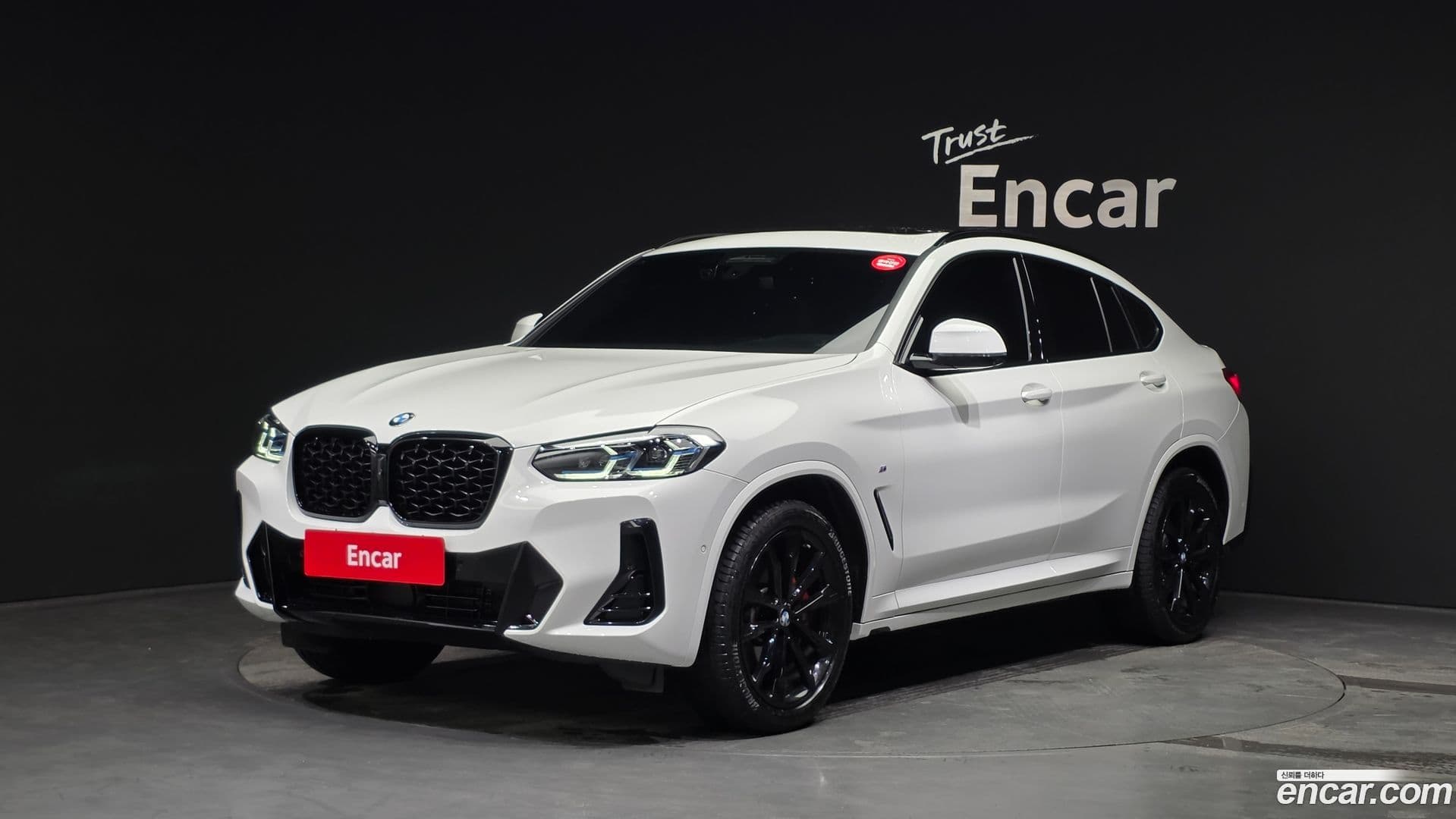 Main__Slider__Photo:X4 BMW 2025.0-0