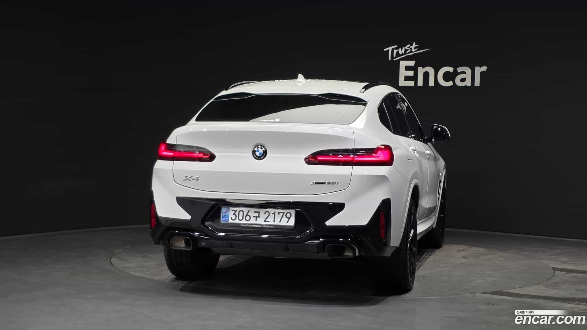 X4 BMW 2025.0-OUTER-004
