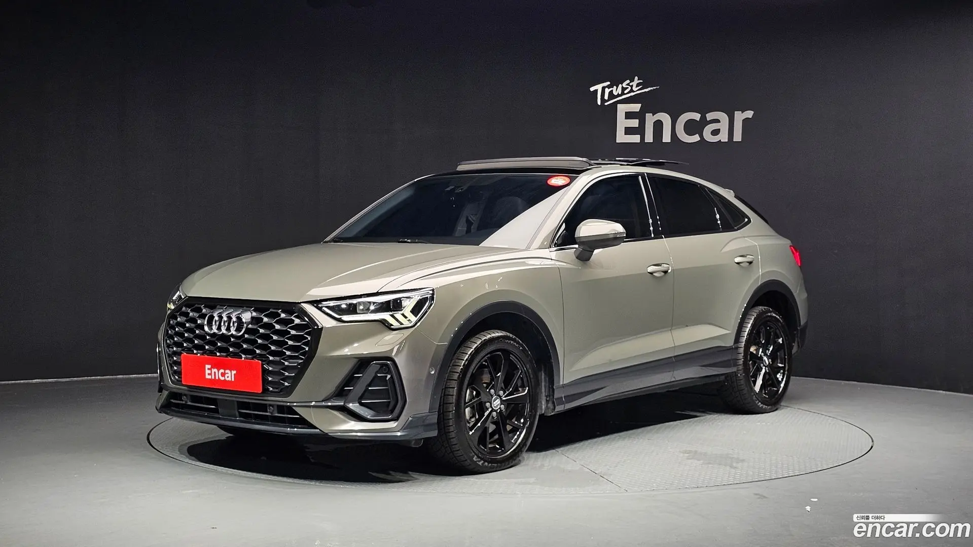 Main__Slider__Photo:Q3 Audi 2020.11-0