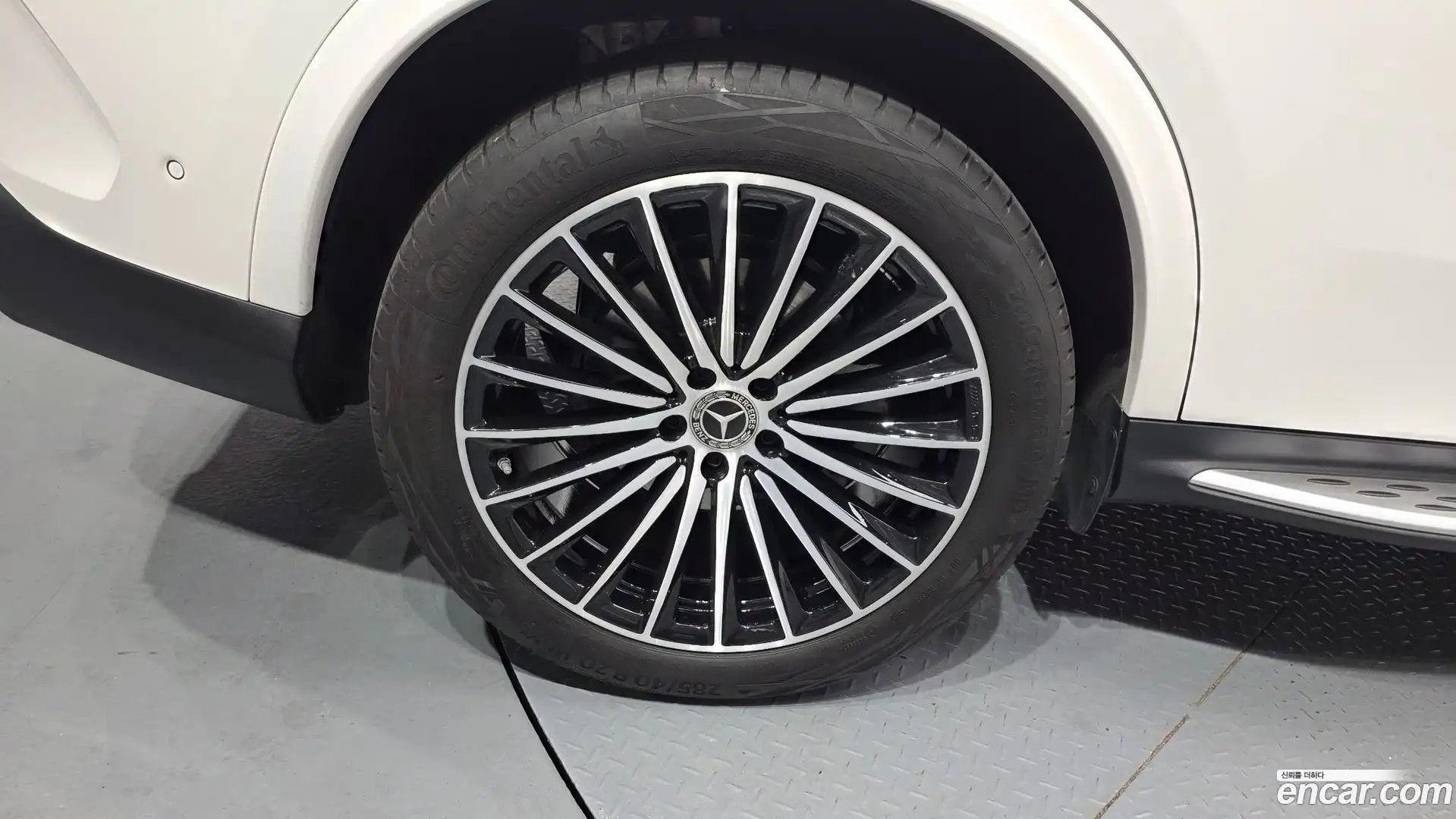 GLC-Class Mercedes-Benz 2024.3-OUTER-005