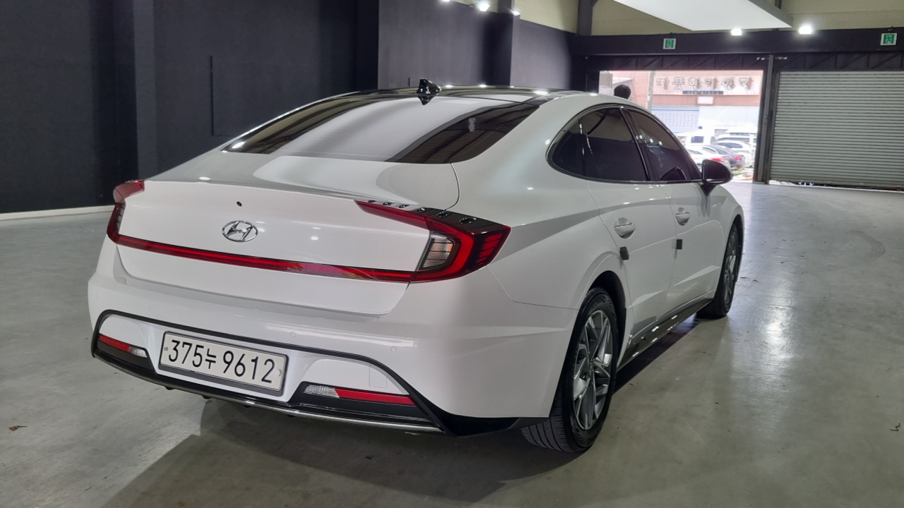 Main__Slider__Photo:Sonata Hyundai 2019.4-1