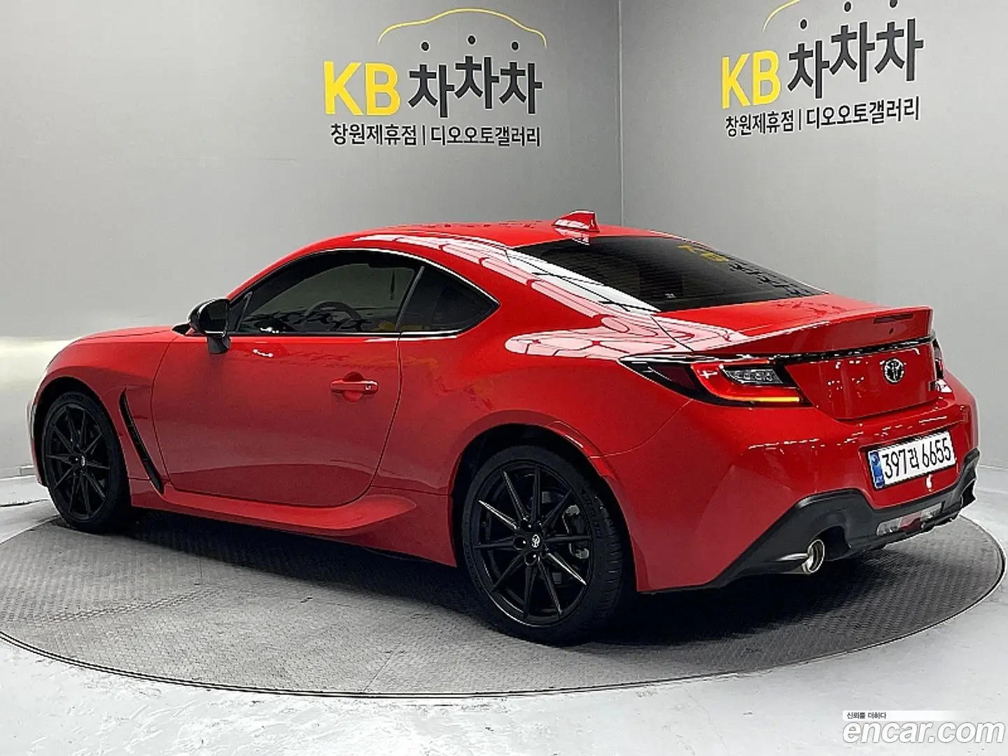 Main__Slider__Photo:86 Toyota 2024.11-1