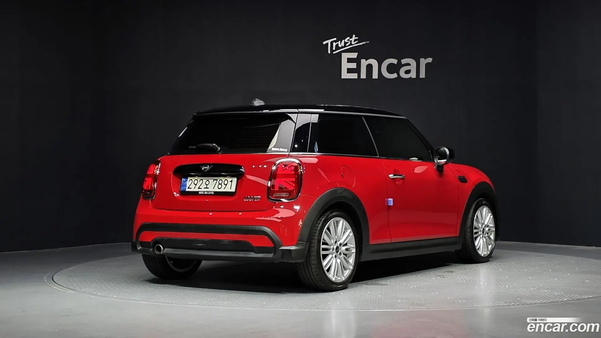 Main__Slider__Photo:Cooper Mini 2022.9-1