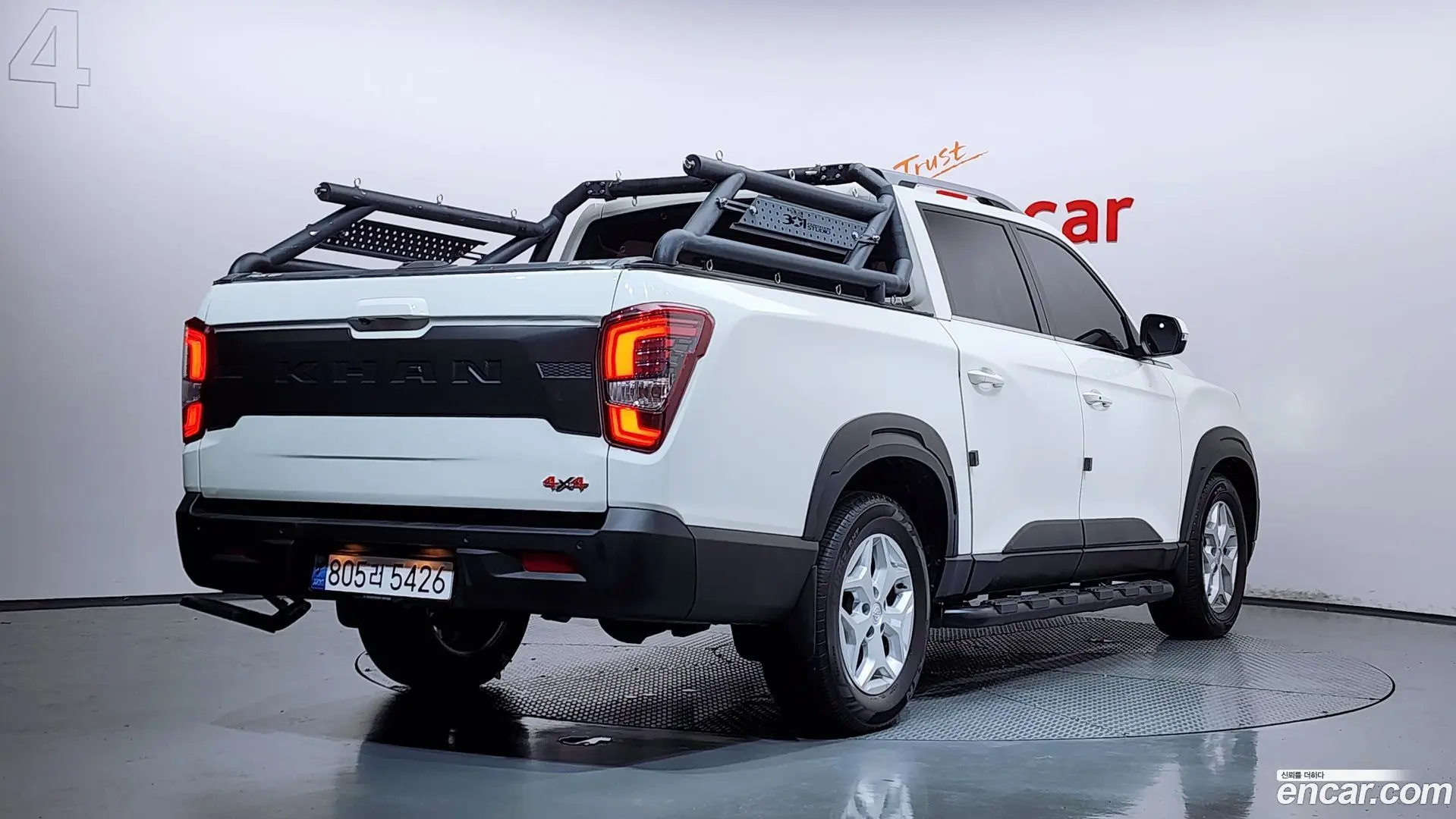 Main__Slider__Photo:Rexton KG Mobility 2022.1-1