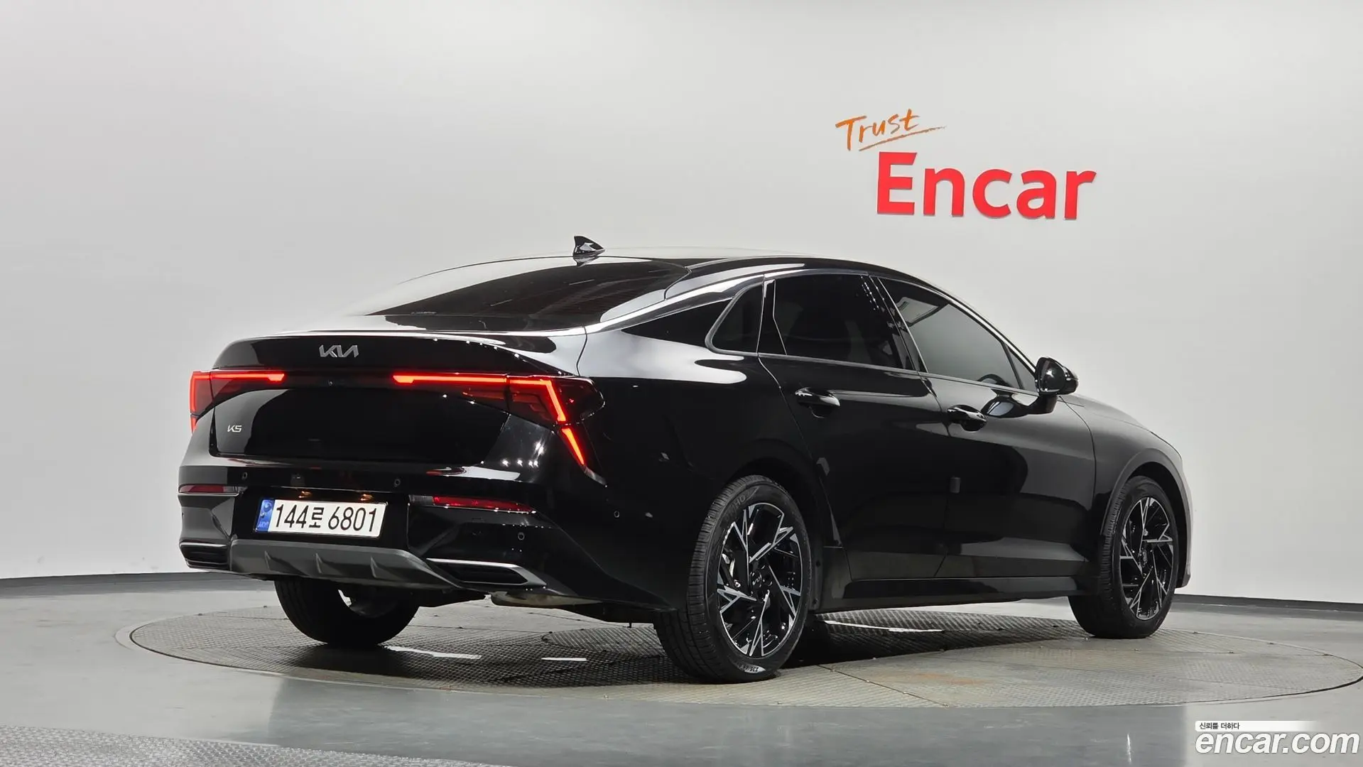 Main__Slider__Photo:K5 Kia 2025.1-1