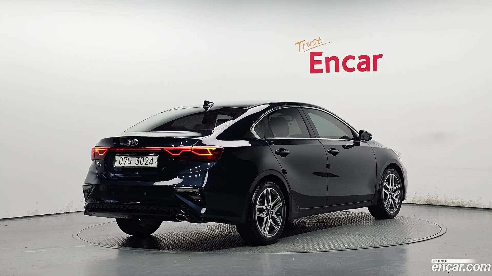 Main__Slider__Photo:K3 Kia 2018.4-1
