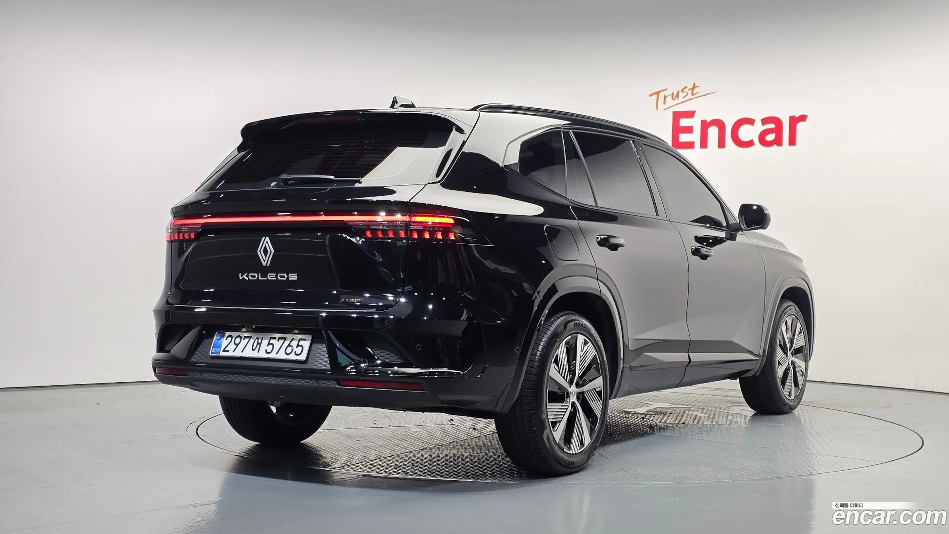 Main__Slider__Photo:Grand Koleos Renault Korea 2025.7-1