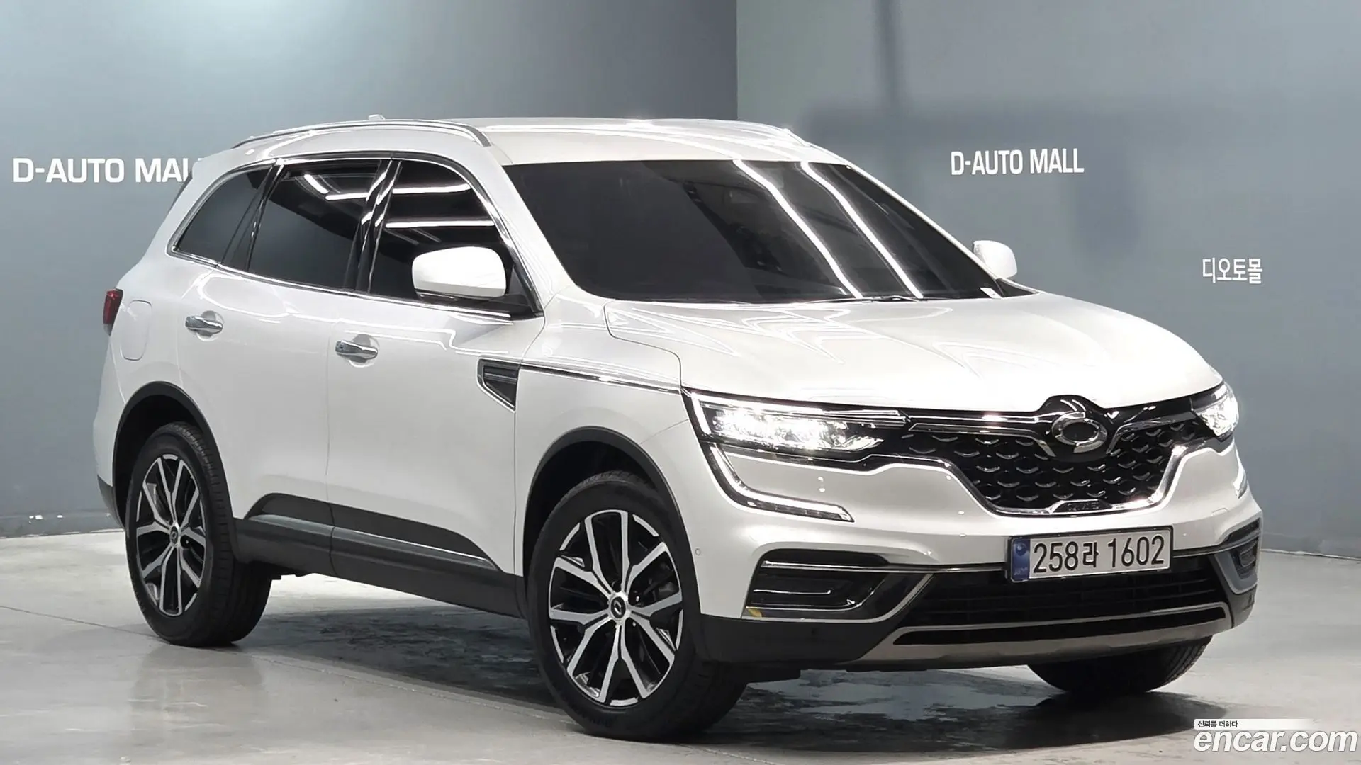 Main__Slider__Photo:QM6 Renault Korea 2022.4-1