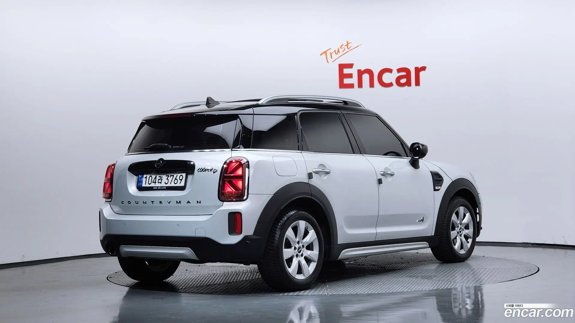 Main__Slider__Photo:Countryman Mini 2022.7-1