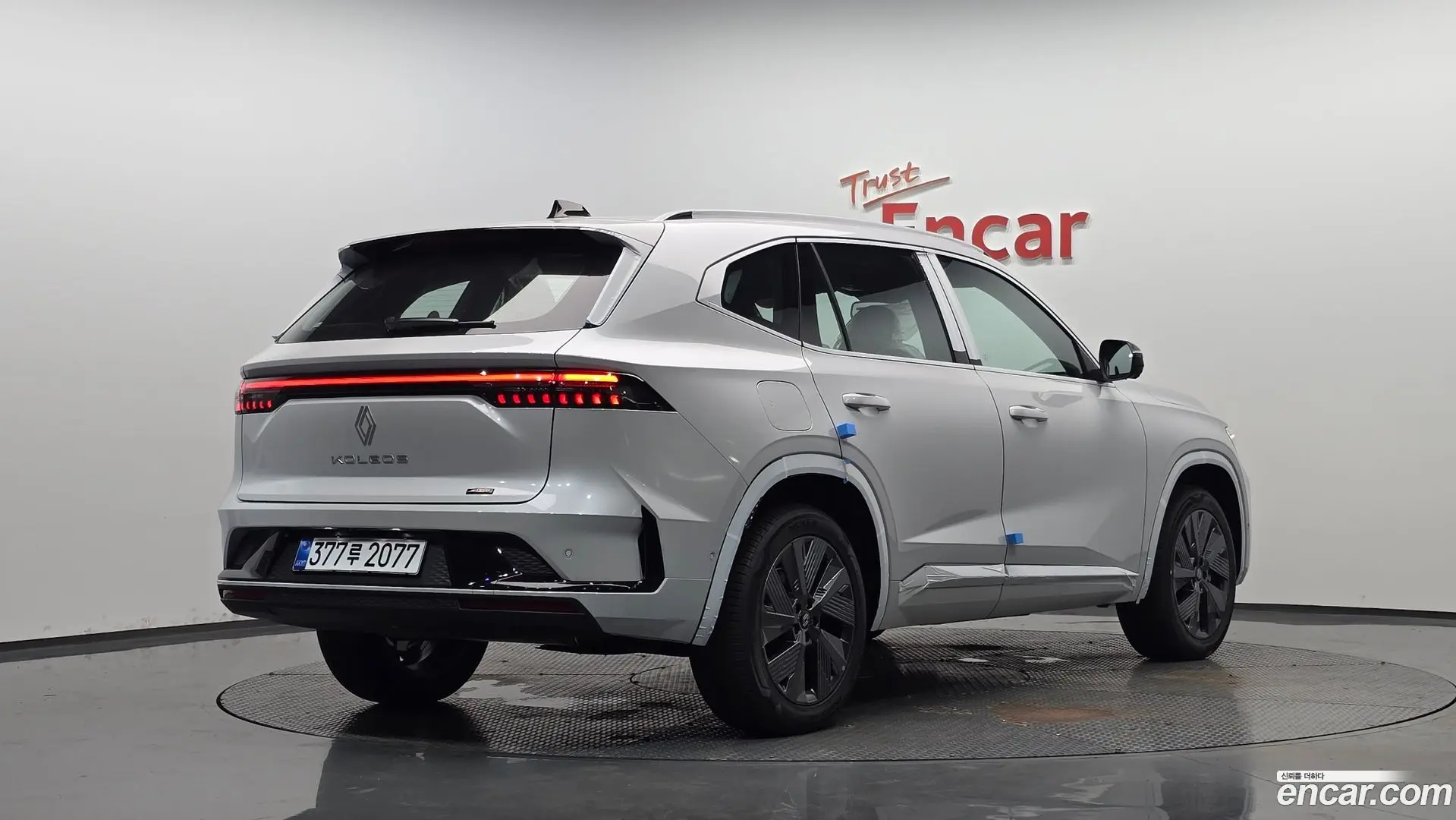 Main__Slider__Photo:Grand Koleos Renault Korea 2026.6-1