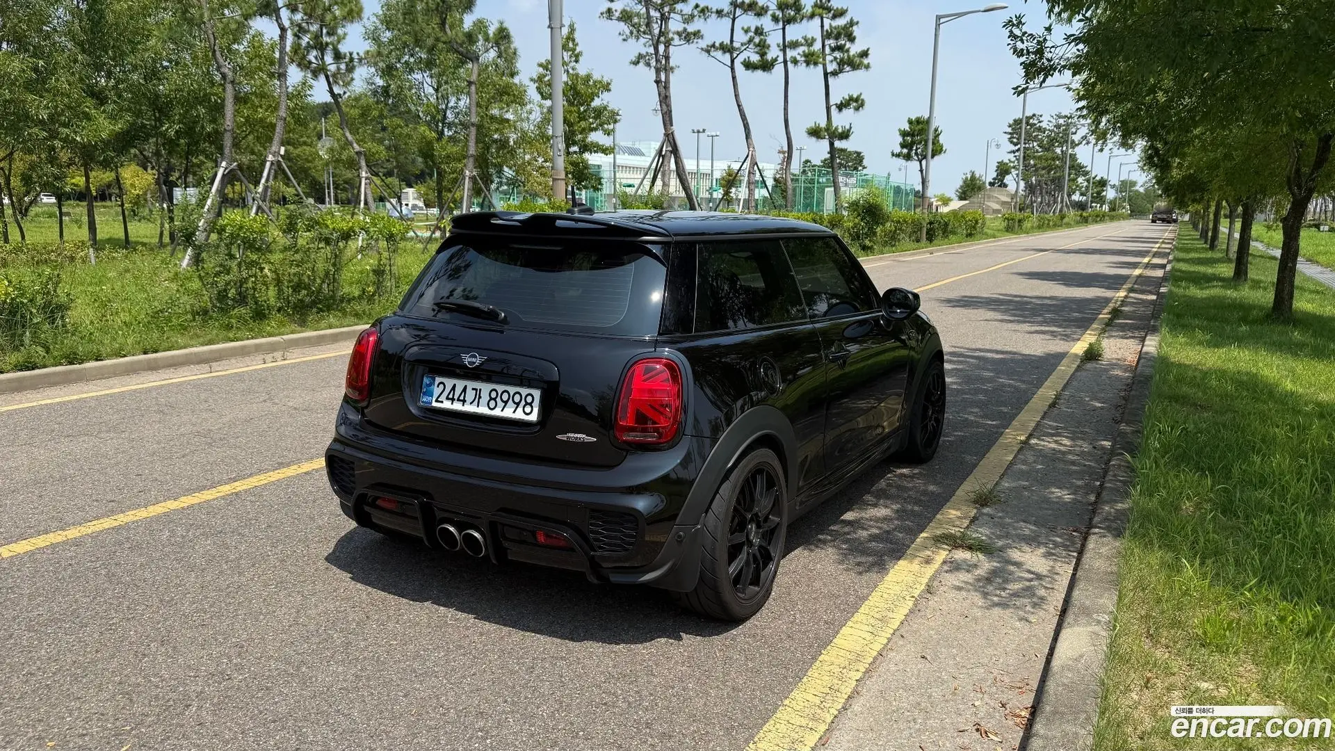 Main__Slider__Photo:Cooper Mini 2020.1-1