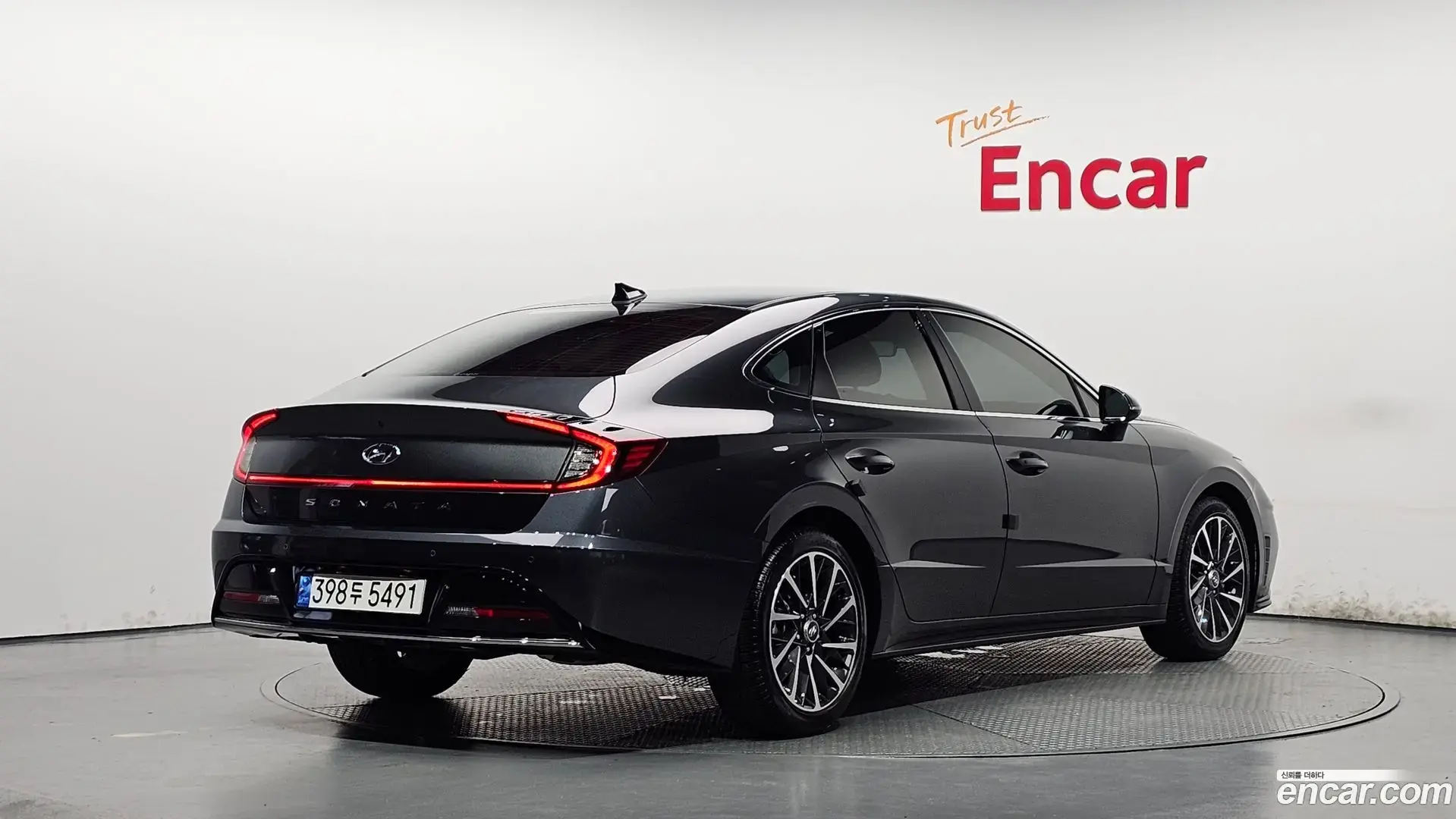 Main__Slider__Photo:Sonata Hyundai 2022.11-1