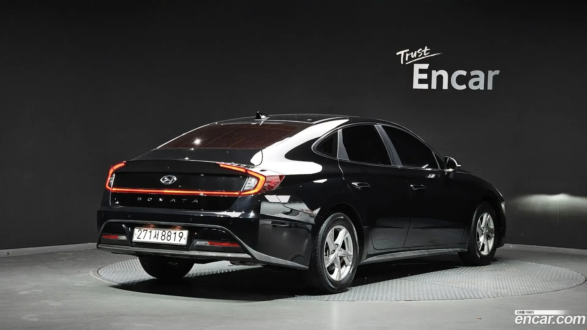 Main__Slider__Photo:Sonata Hyundai 2019.5-1
