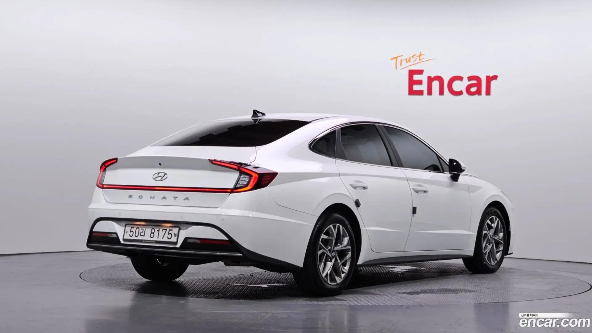 Main__Slider__Photo:Sonata Hyundai 2019.5-1