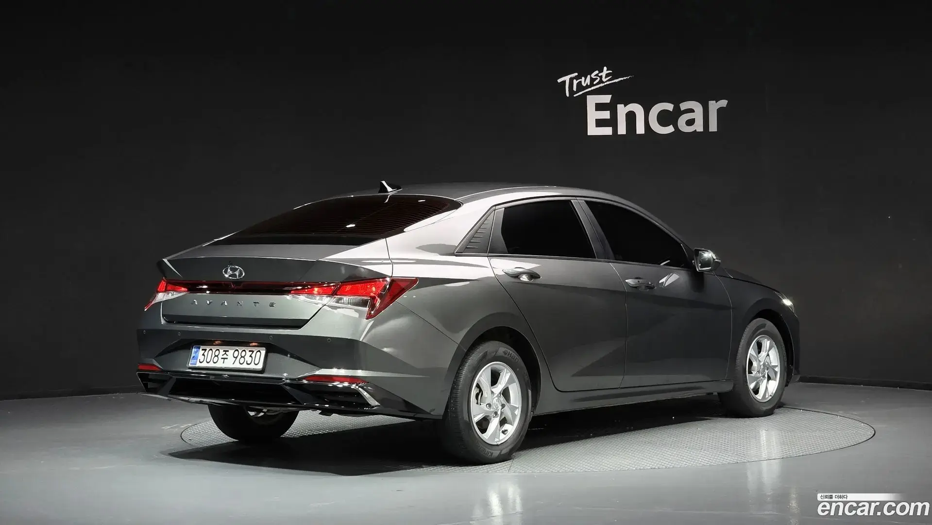 Main__Slider__Photo:AVANTE Hyundai 2021.9-1