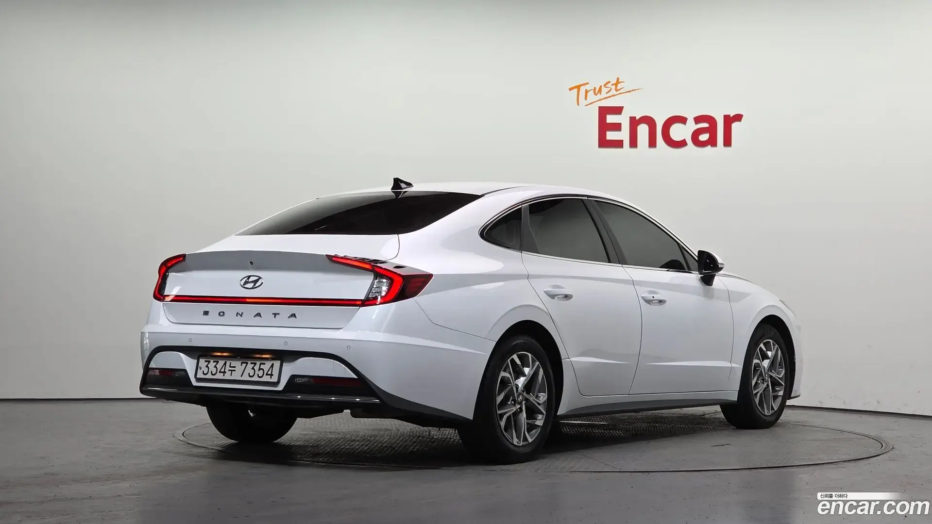 Main__Slider__Photo:Sonata Hyundai 2022.8-1