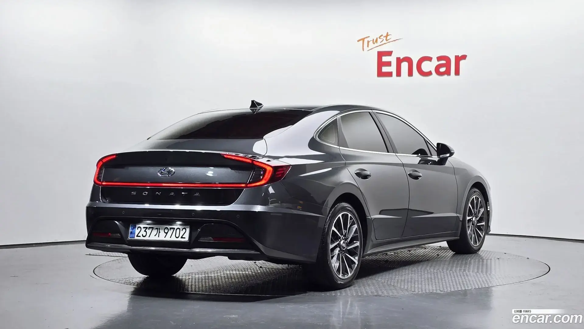 Main__Slider__Photo:Sonata Hyundai 2020.8-1