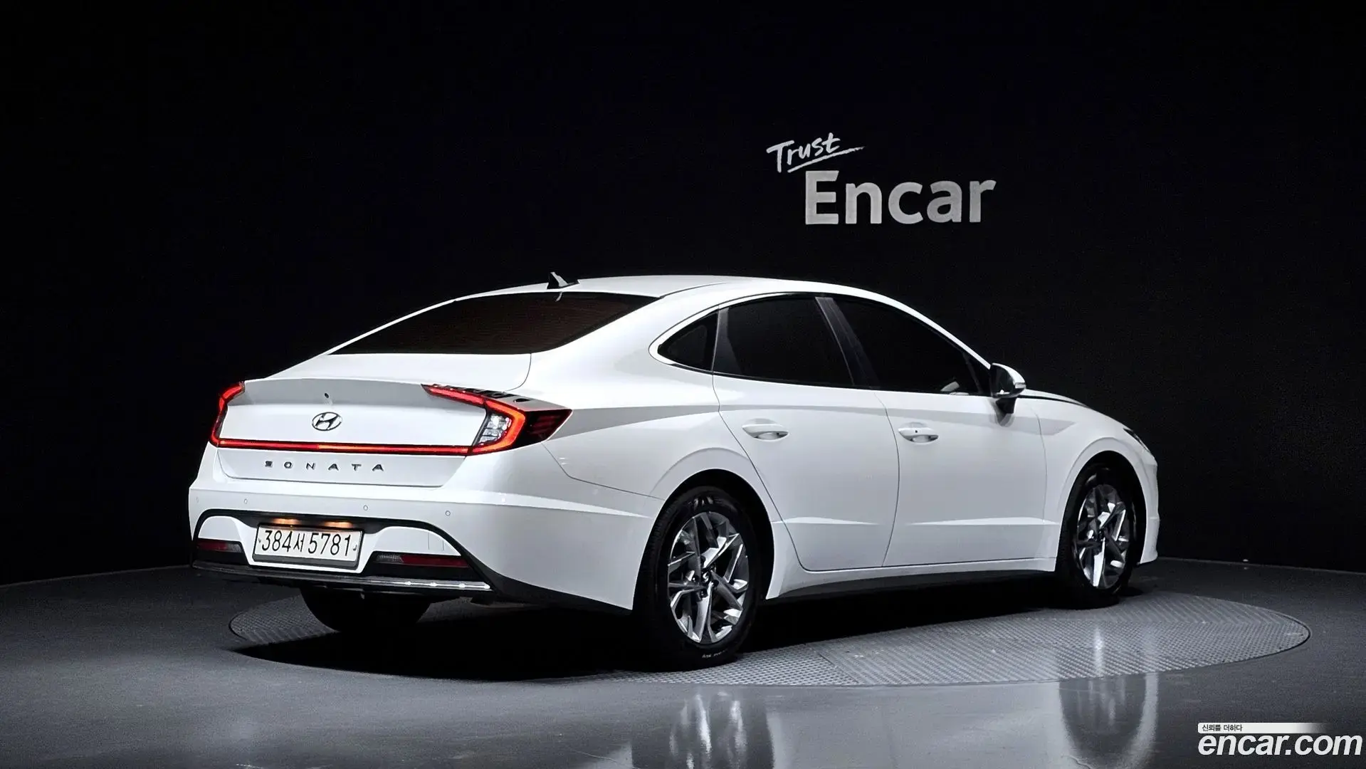 Main__Slider__Photo:Sonata Hyundai 2019.9-1