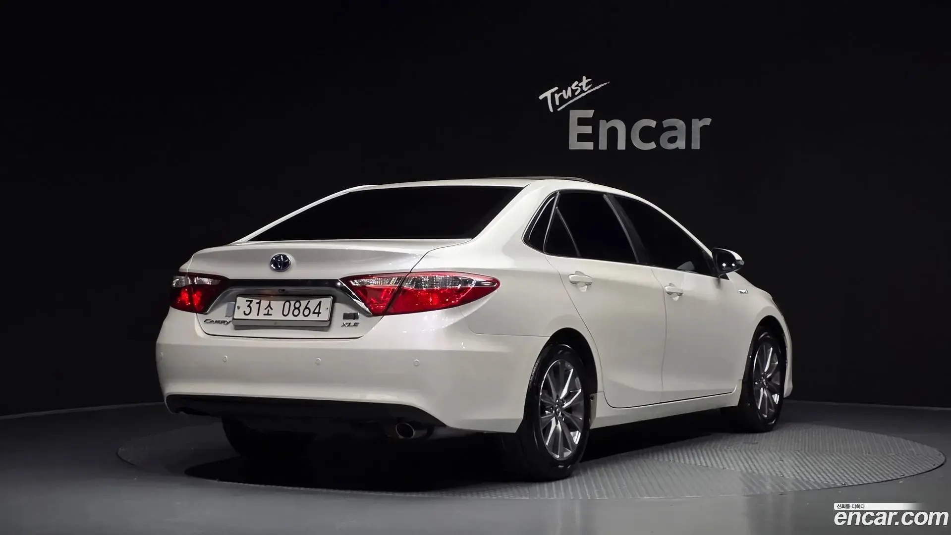 Main__Slider__Photo:Camry Toyota 2016.2-1