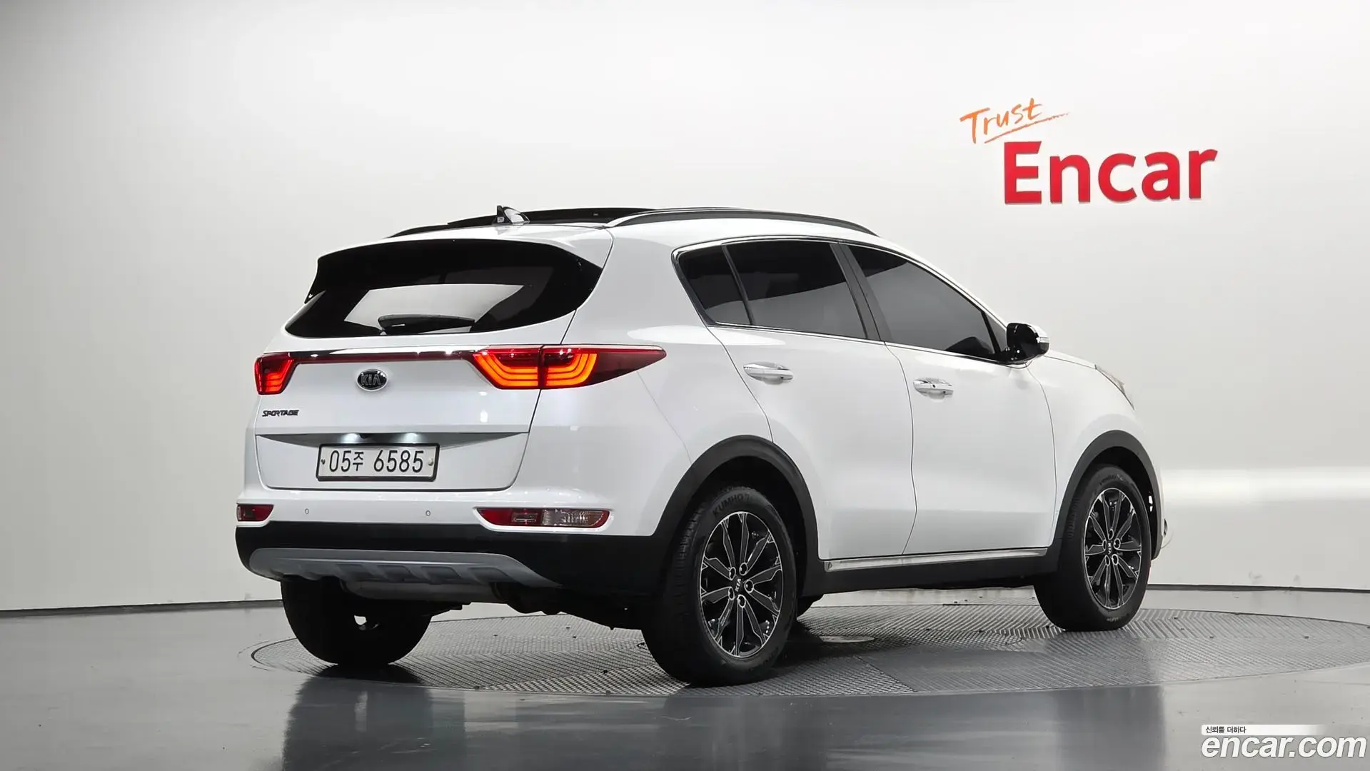 Main__Slider__Photo:Sportage Kia 2017.2-1