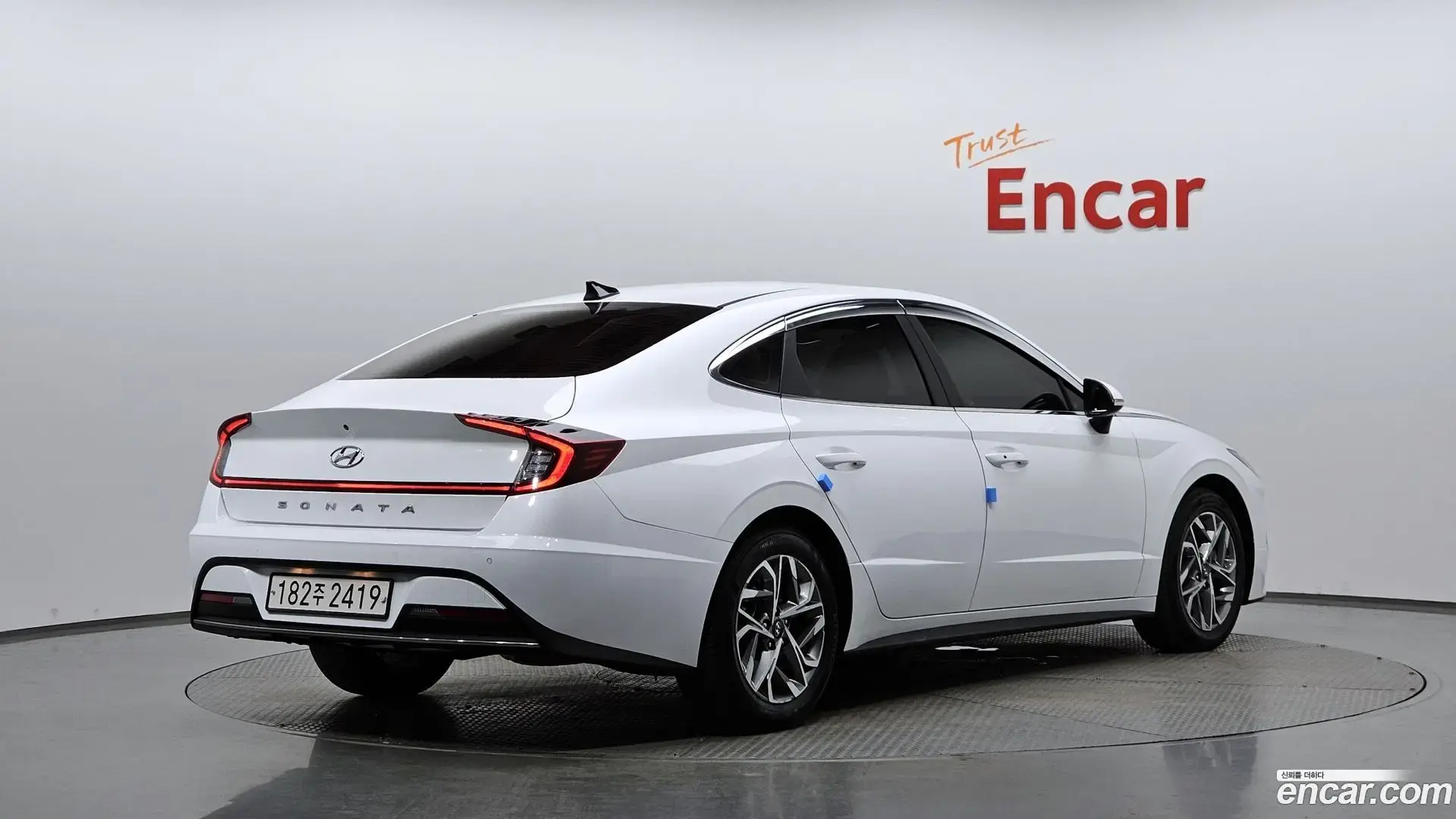 Main__Slider__Photo:Sonata Hyundai 2022.7-1