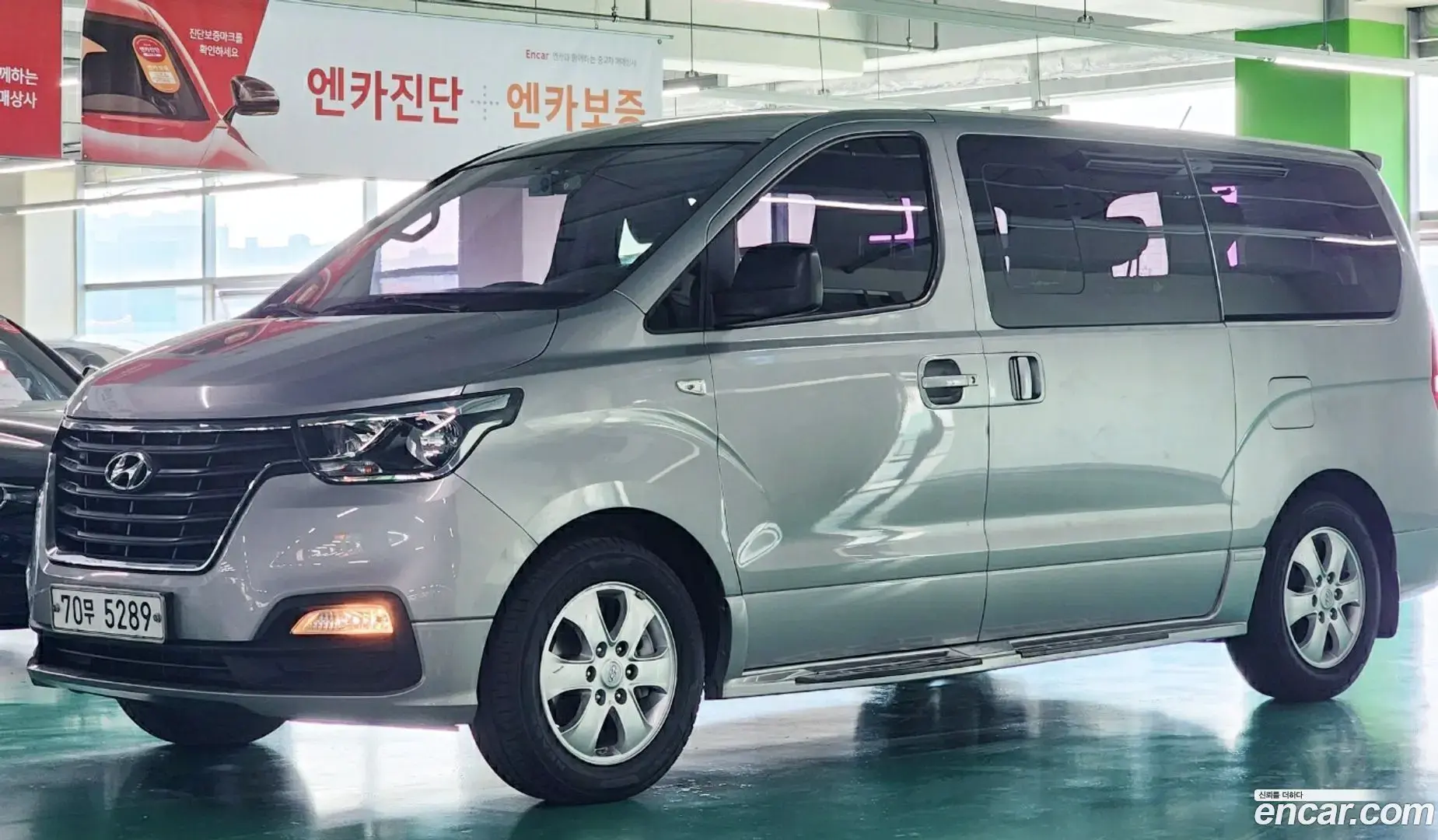 Main__Slider__Photo:Starex Hyundai 2019.5-1