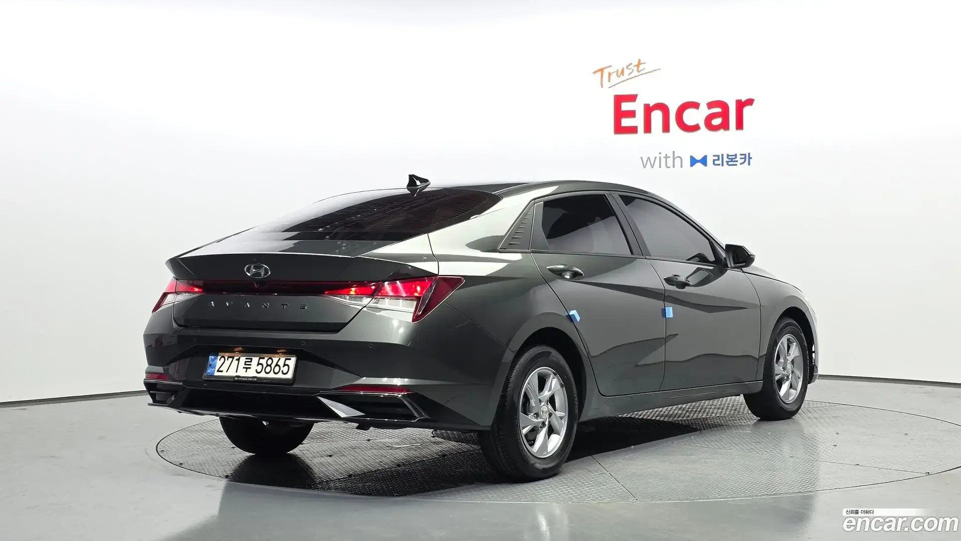 Main__Slider__Photo:AVANTE Hyundai 2020.11-1