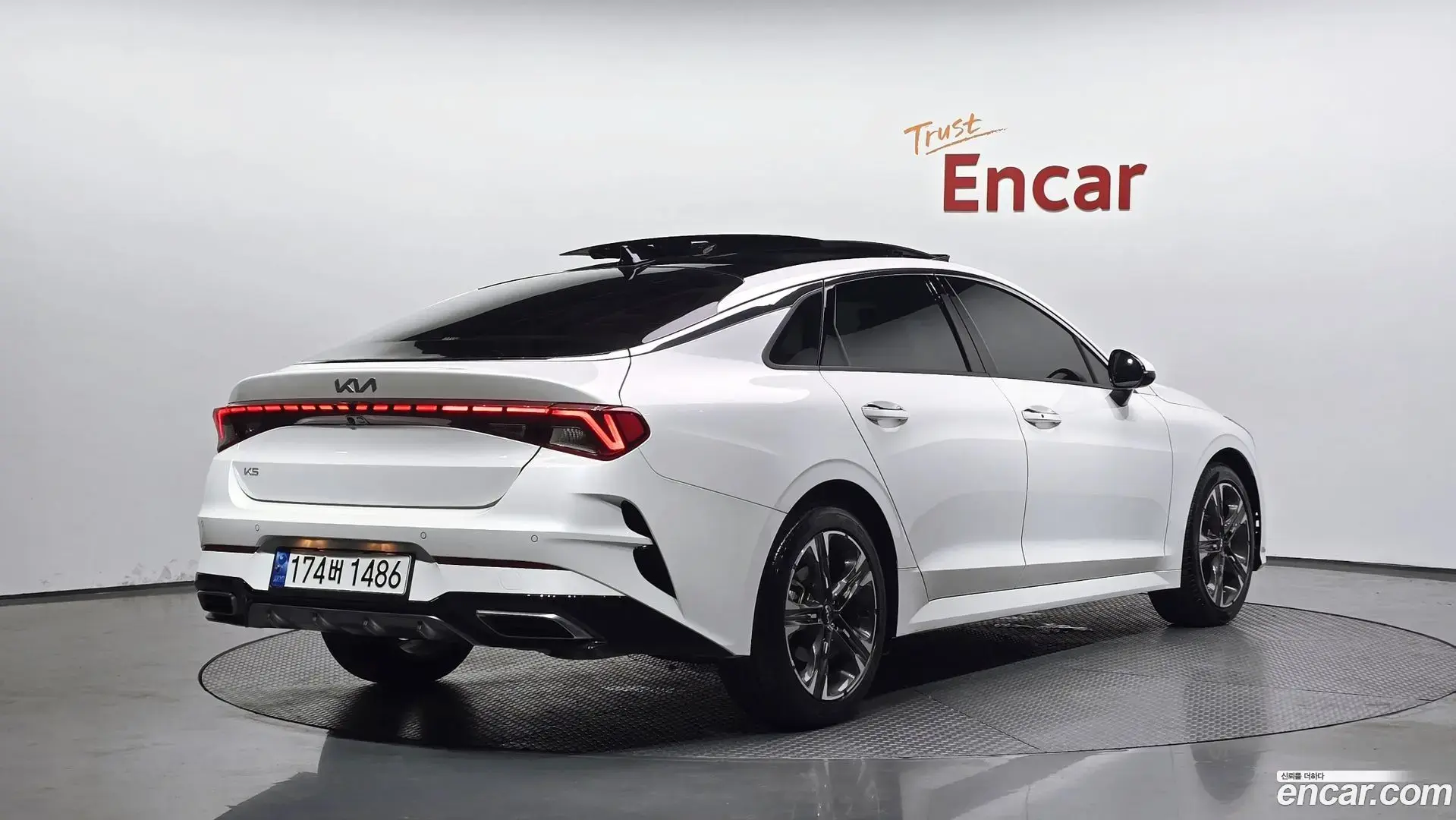 Main__Slider__Photo:K5 Kia 2022.9-1