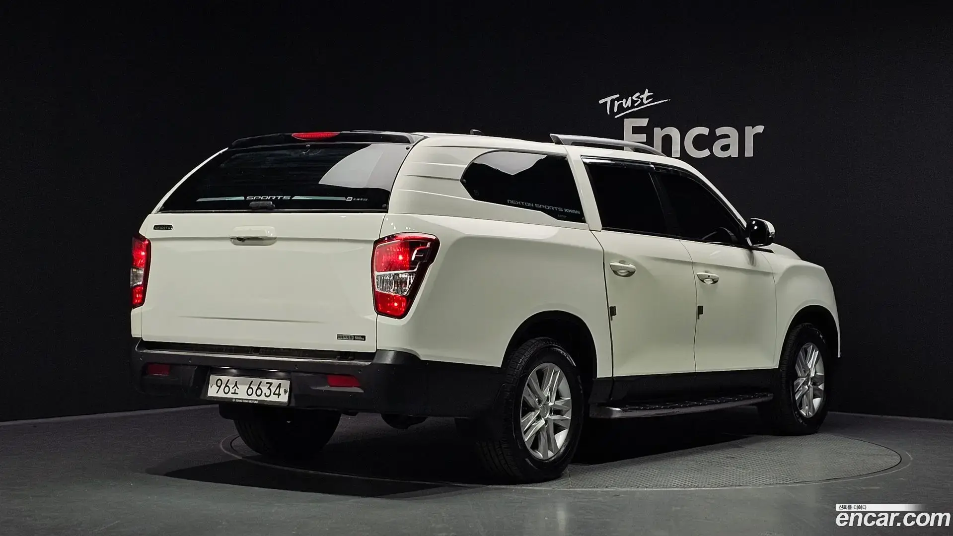 Main__Slider__Photo:Rexton KG Mobility 2020.6-1