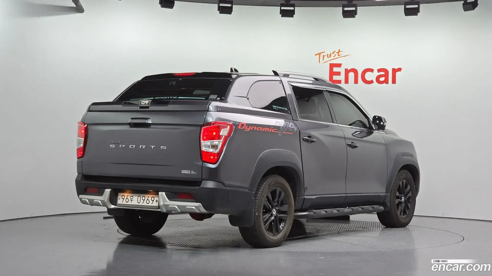 Main__Slider__Photo:Rexton KG Mobility 2020.7-1