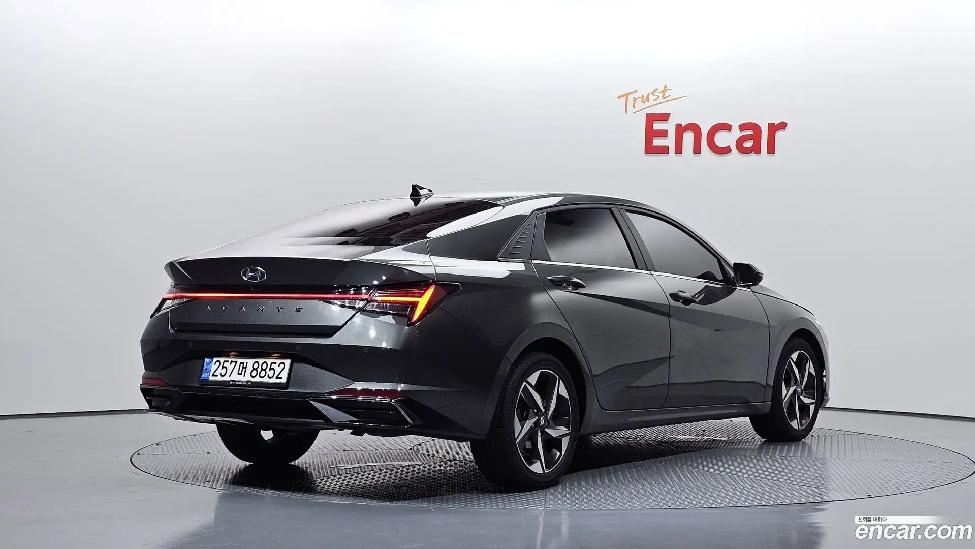 Main__Slider__Photo:AVANTE Hyundai 2021.0-1