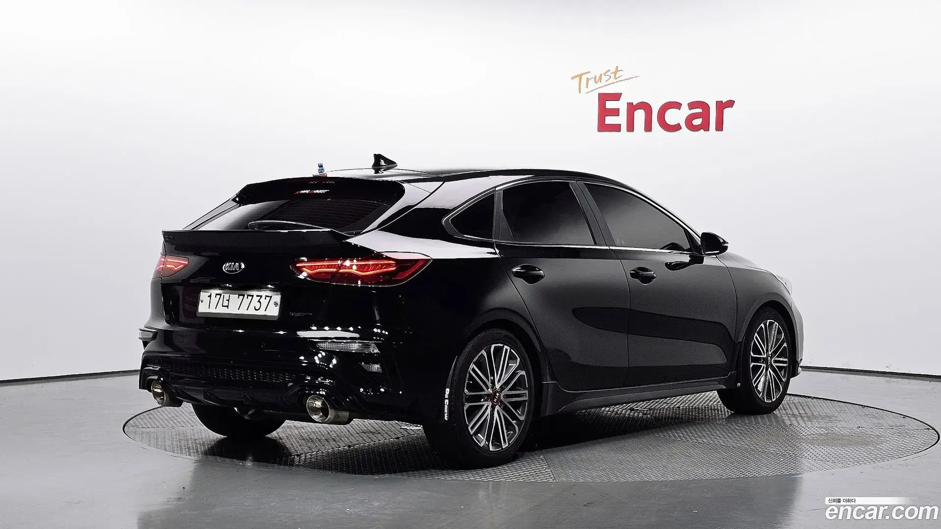 Main__Slider__Photo:K3 Kia 2019.2-1