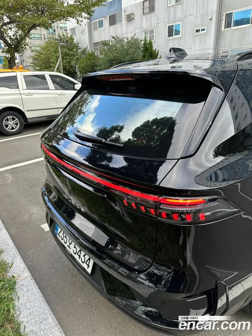 Main__Slider__Photo:Grand Koleos Renault Korea 2025.6-1