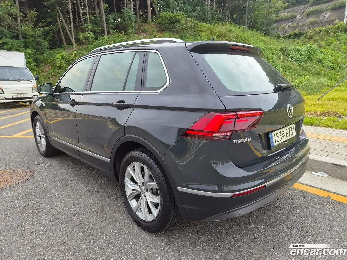 Main__Slider__Photo:Tiguan Volkswagen 2020.10-1