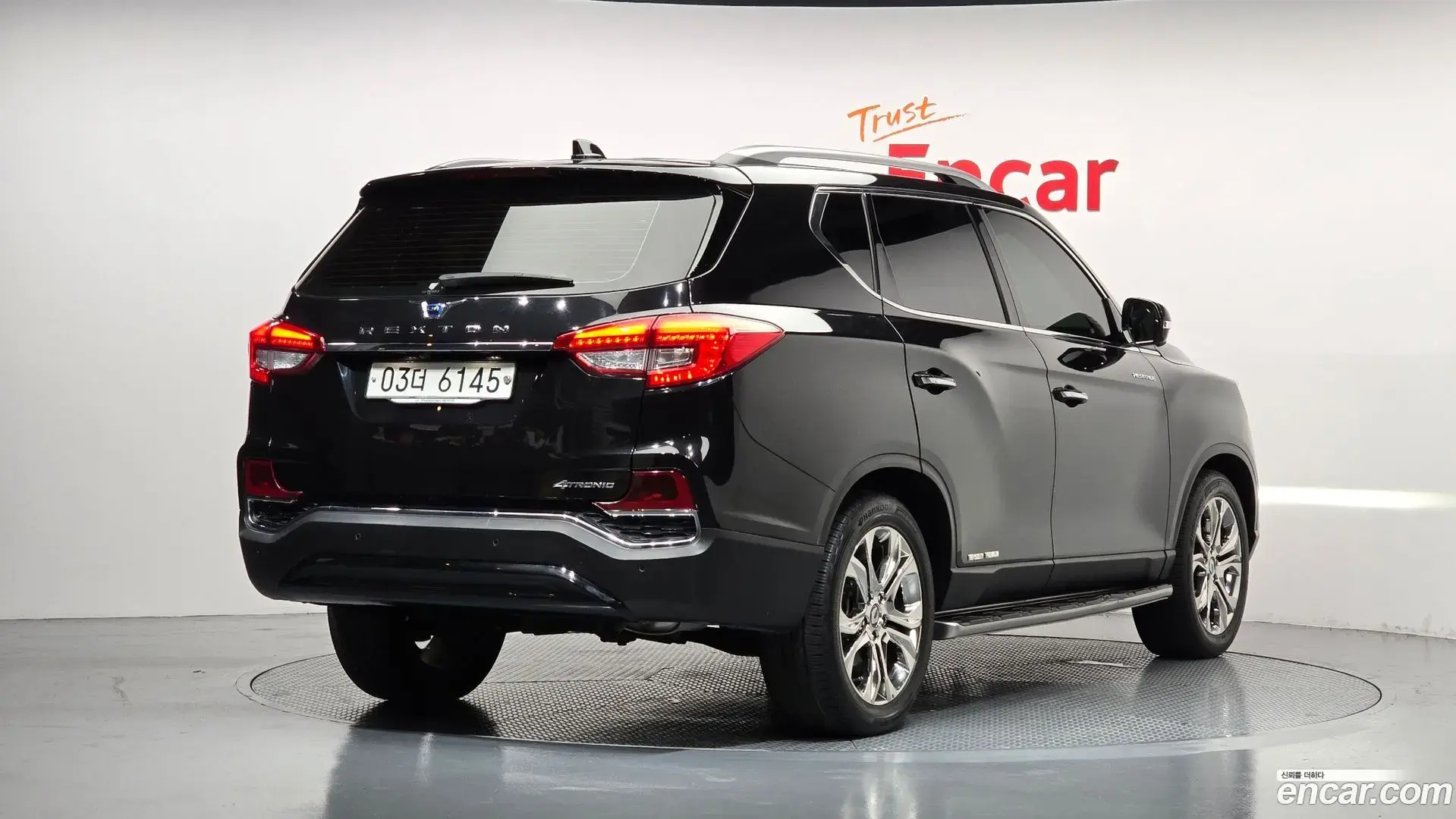 Main__Slider__Photo:Rexton KG Mobility 2018.7-1