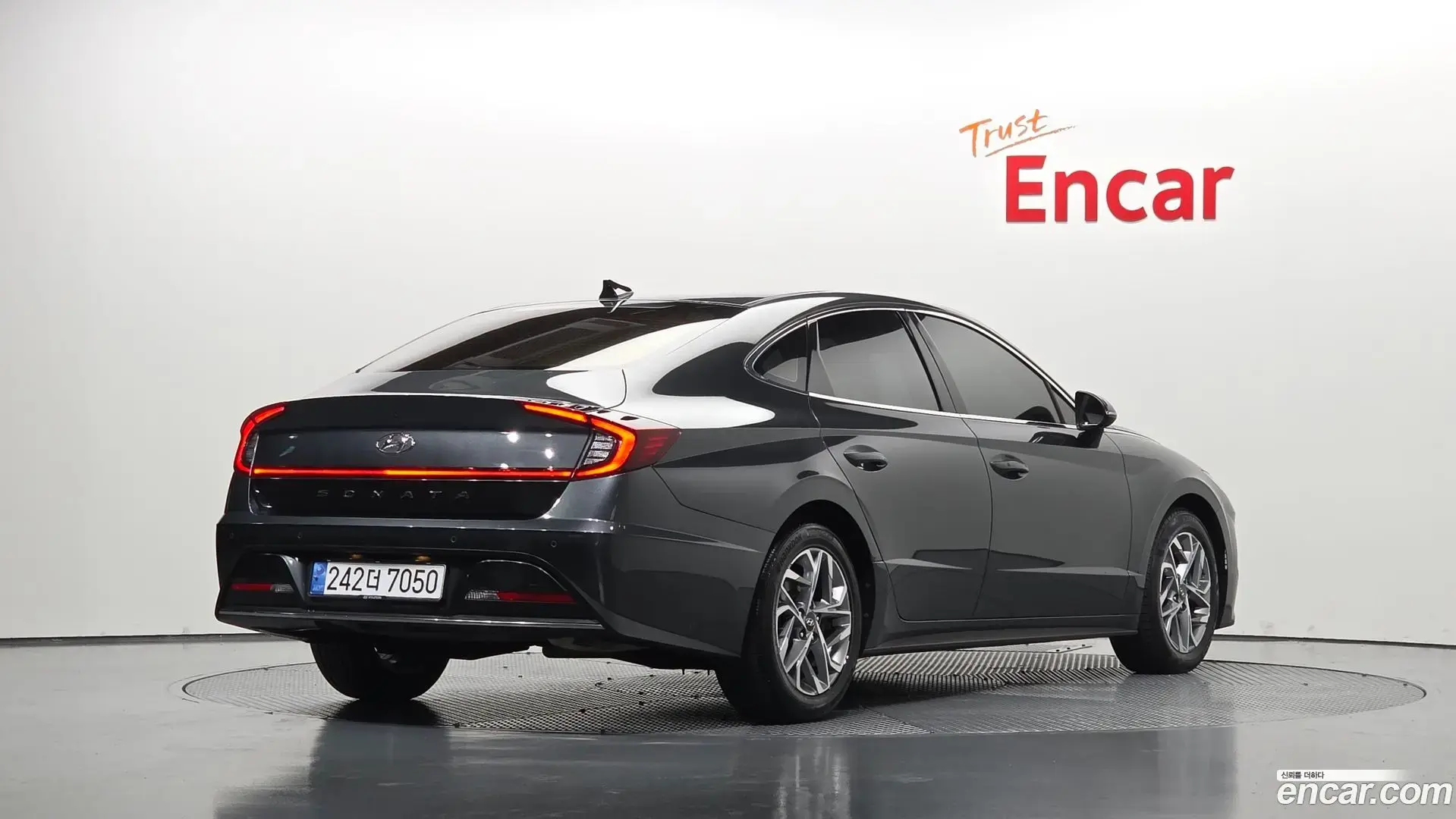 Main__Slider__Photo:Sonata Hyundai 2019.6-1