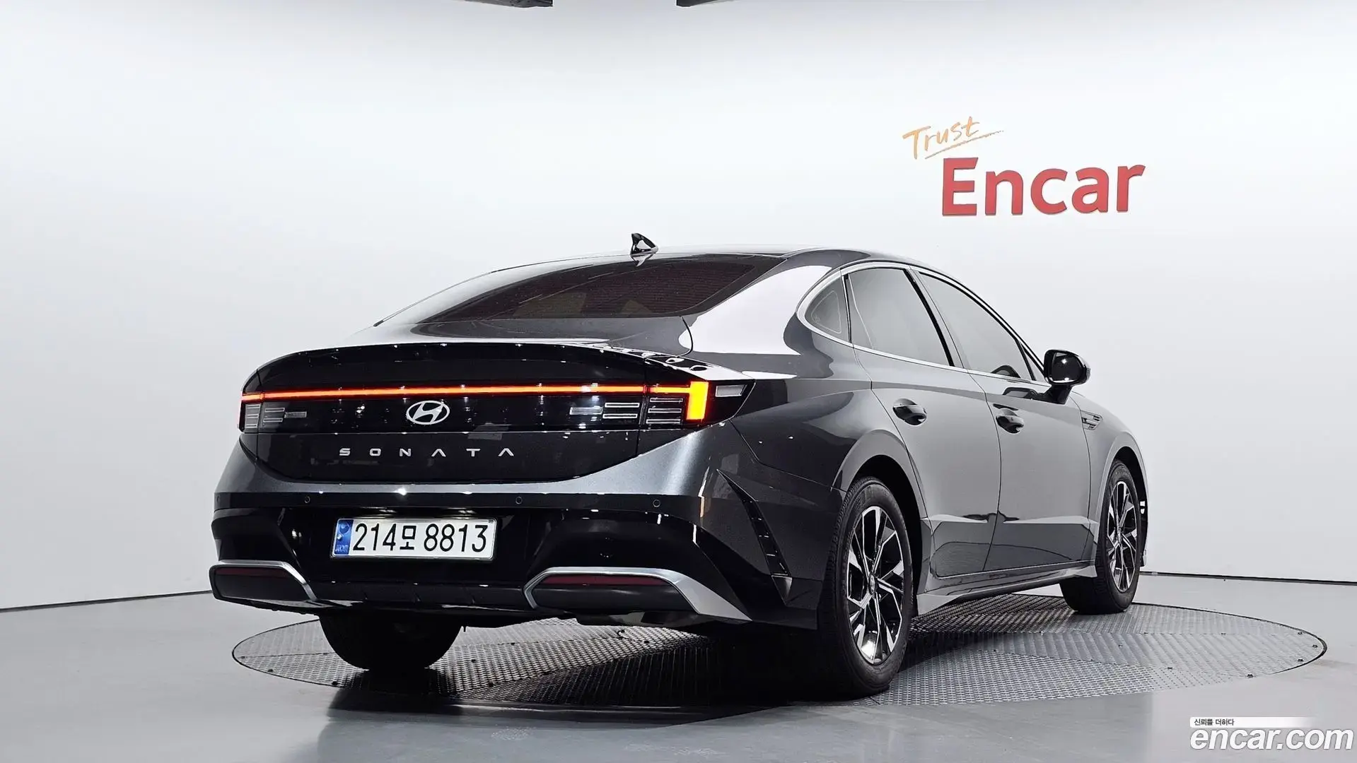 Main__Slider__Photo:Sonata Hyundai 2023.11-1
