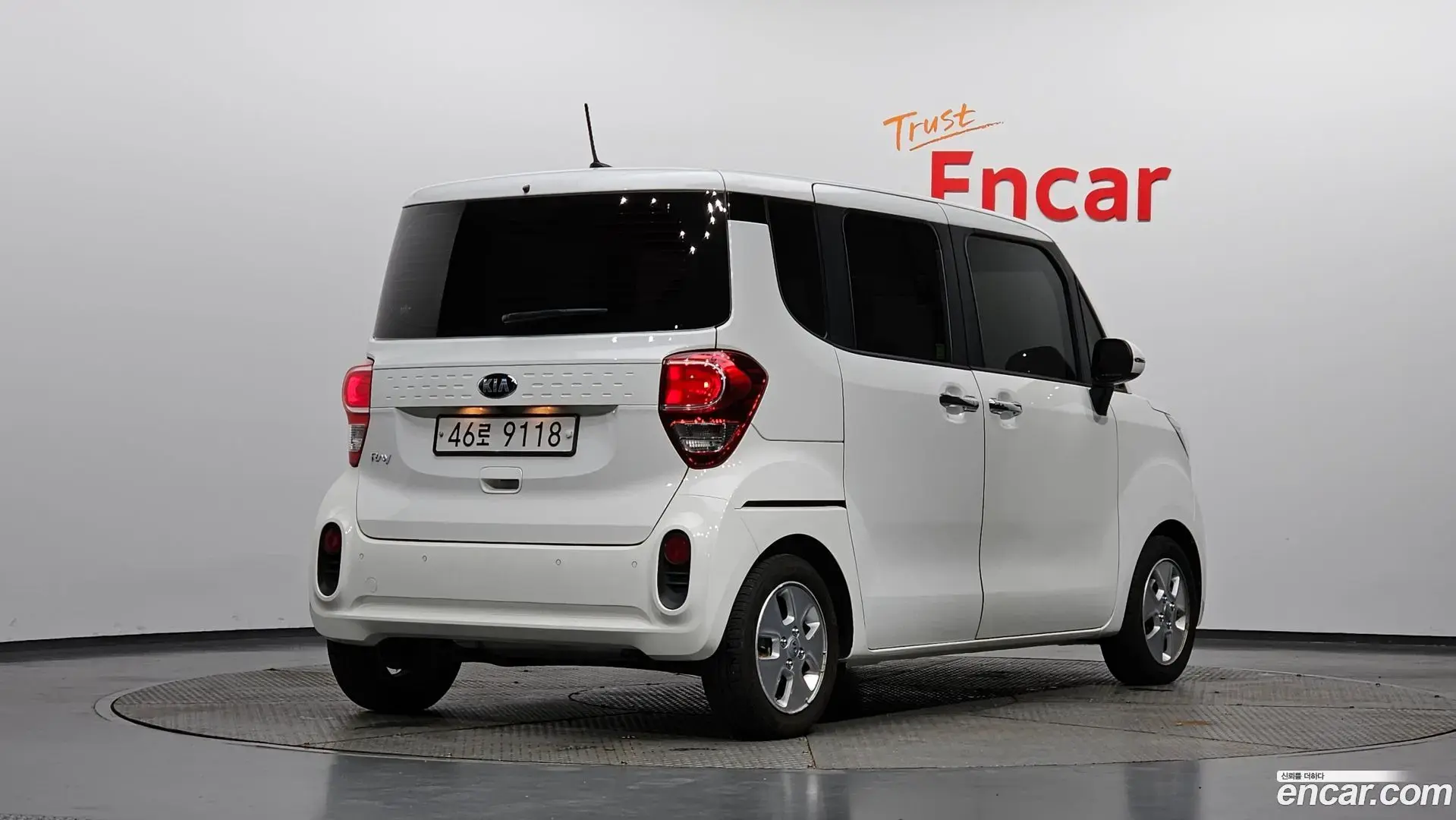 Main__Slider__Photo:RAY Kia 2019.7-1