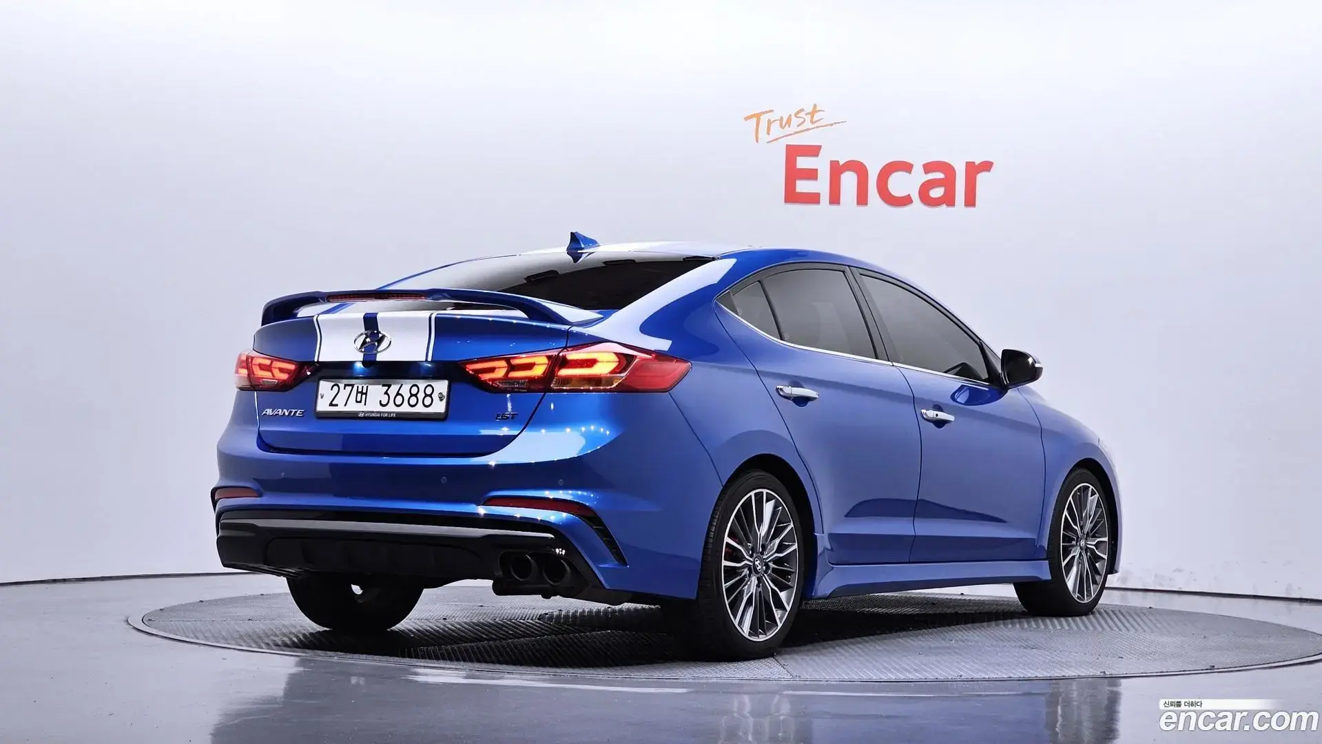 Main__Slider__Photo:AVANTE Hyundai 2018.2-1
