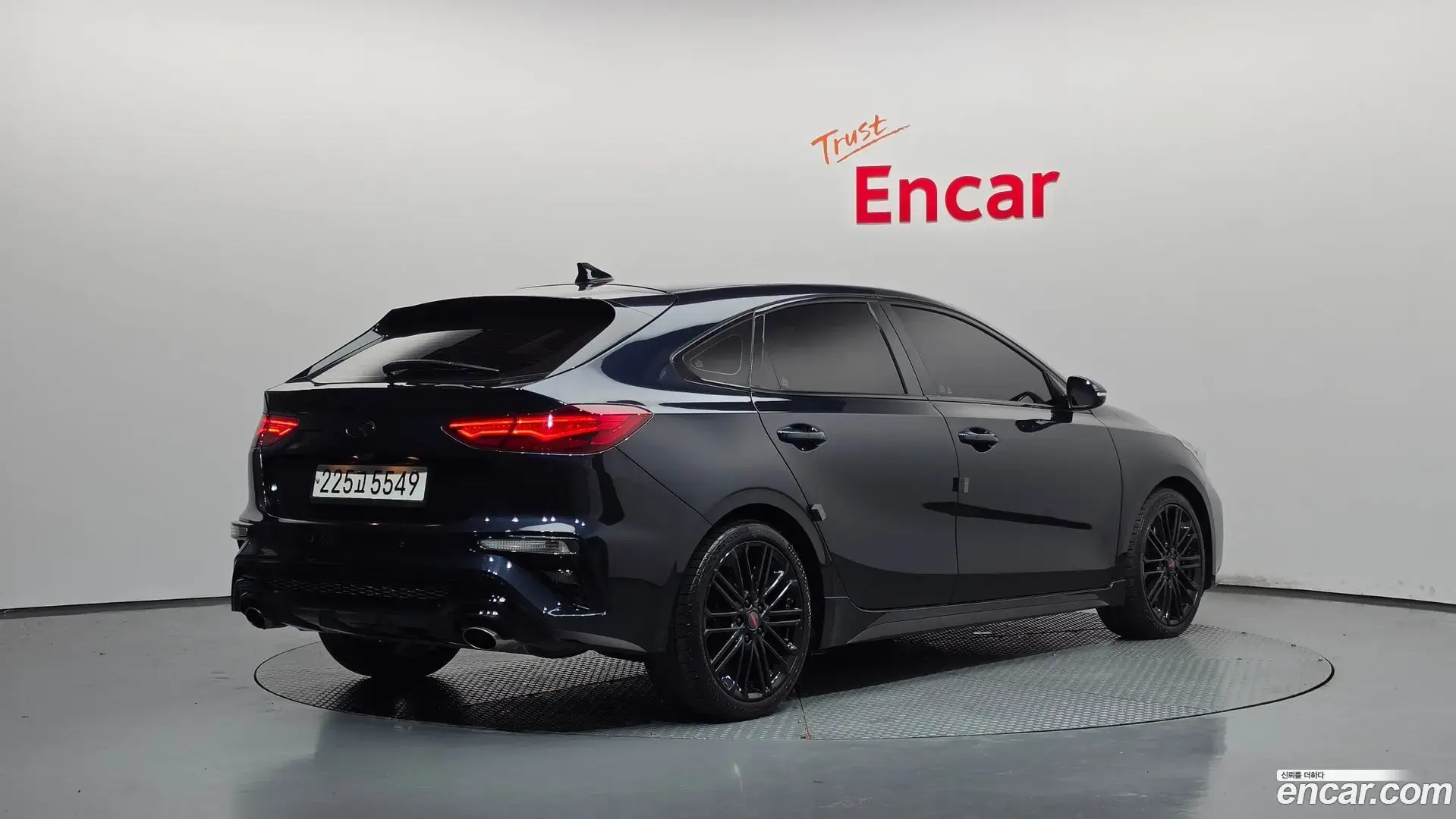 Main__Slider__Photo:K3 Kia 2019.3-1