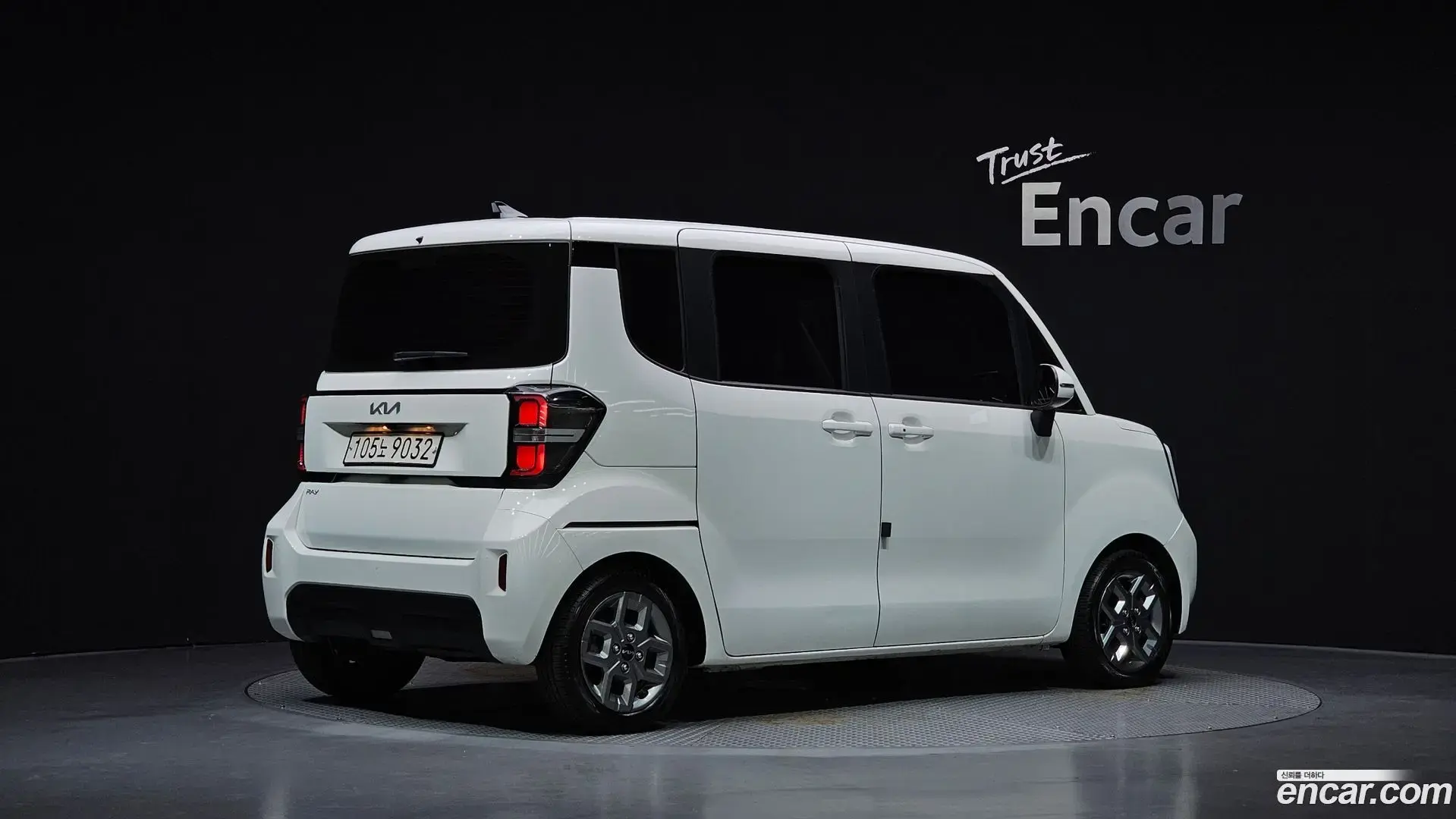 Main__Slider__Photo:RAY Kia 2023.2-1