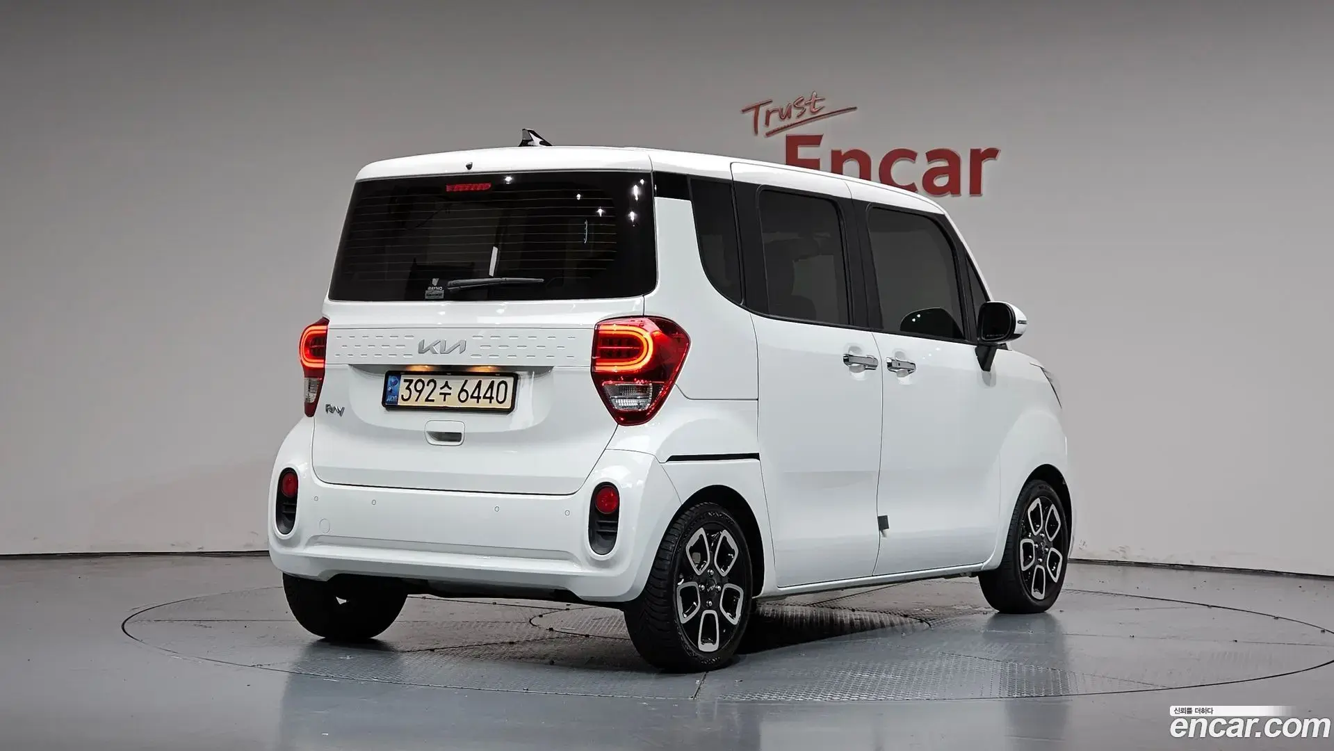 Main__Slider__Photo:RAY Kia 2021.8-1