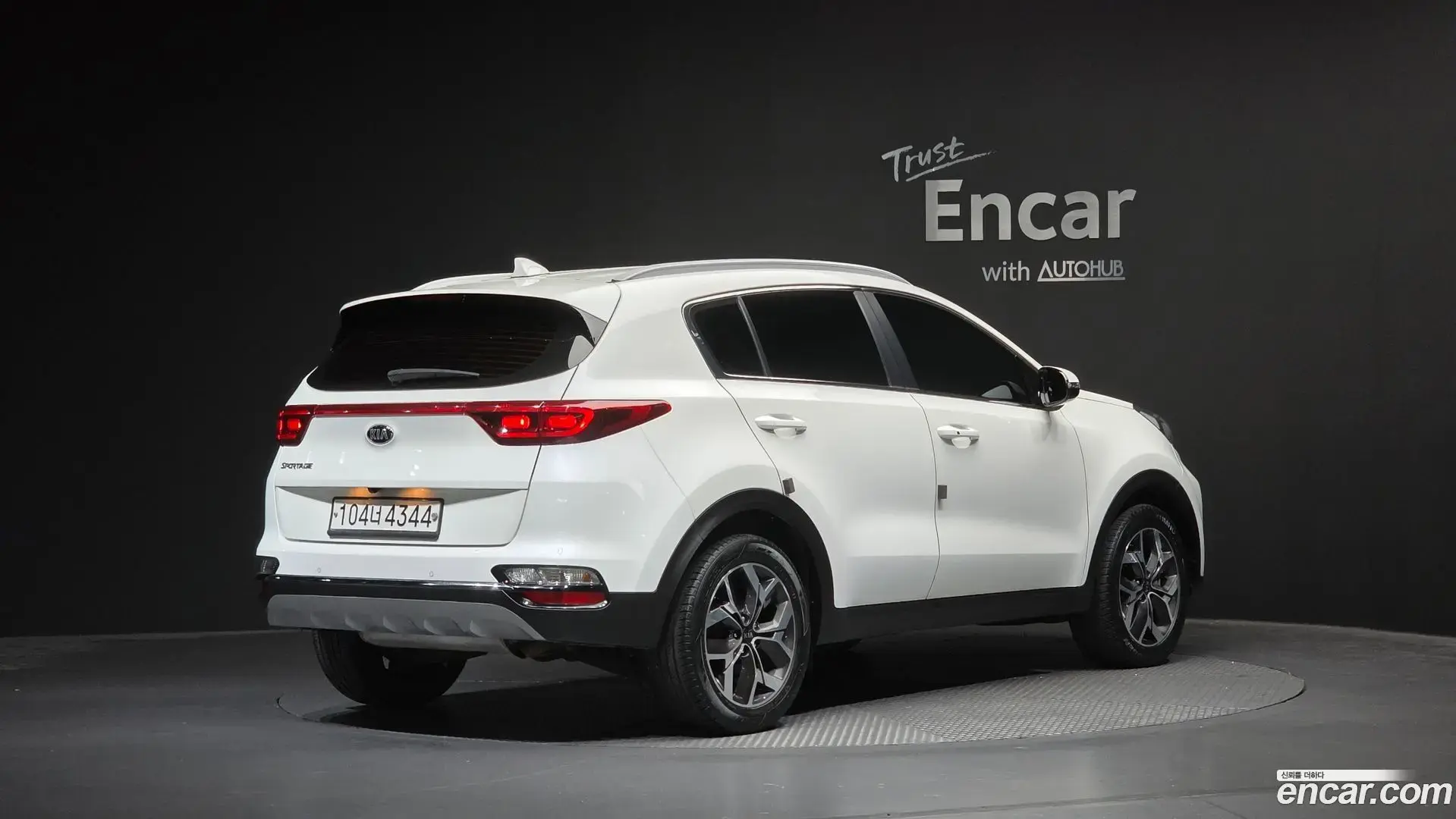 Main__Slider__Photo:Sportage Kia 2019.10-1