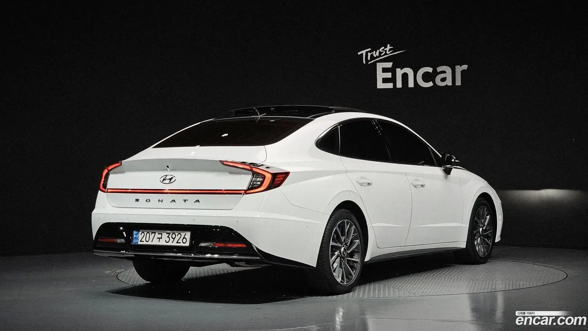Main__Slider__Photo:Sonata Hyundai 2022.9-1