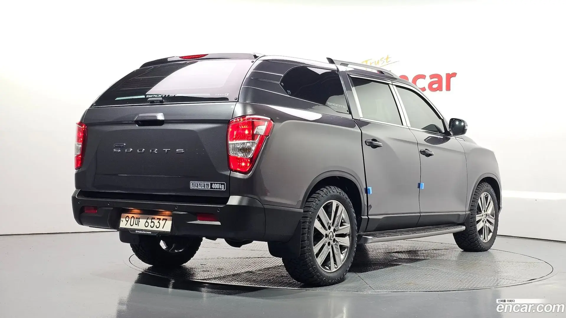 Main__Slider__Photo:Rexton KG Mobility 2020.3-1