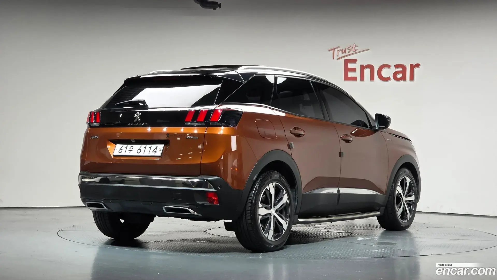 Main__Slider__Photo:3008 Peugeot 2019.6-1