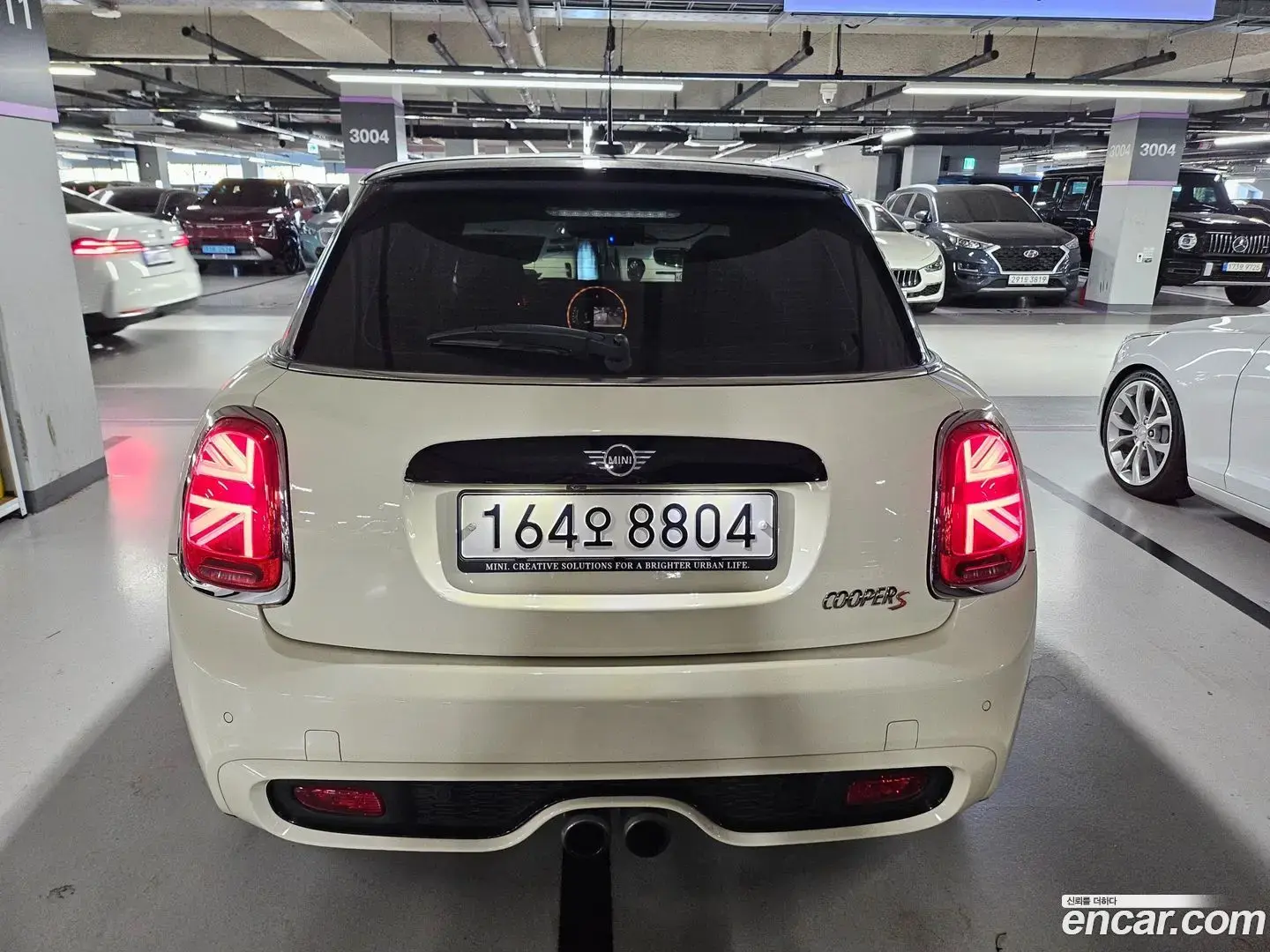 Main__Slider__Photo:Cooper Mini 2019.9-1